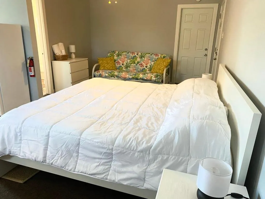 Bed in Tower Circle Motel