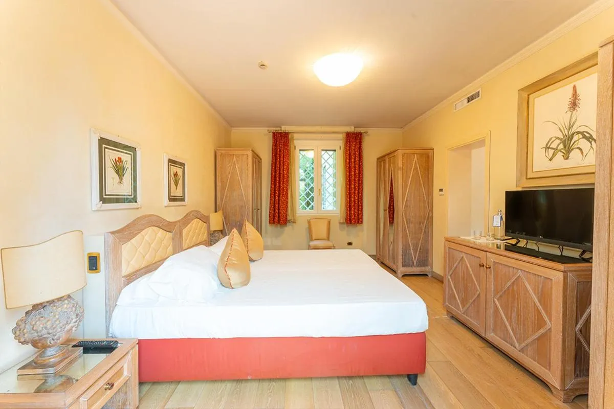 Bed in Park Hotel Villa Ariston