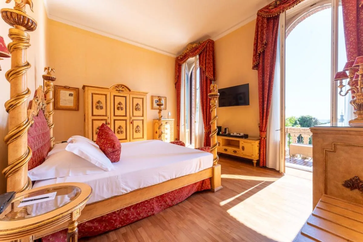 Bed in Park Hotel Villa Ariston