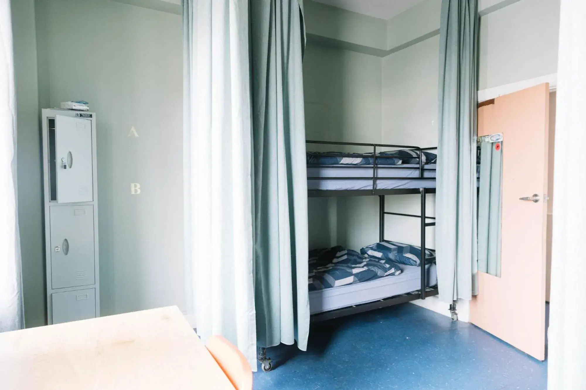 Bed in 4-Bed Female Dormitory Room with Shared Bathroom (Age 18-35 years old only) in CarricHostel Bed in 4-Bed Female Dormitory Room with Shared Bathroom (Age 18-35 years old only) in CarricHostel