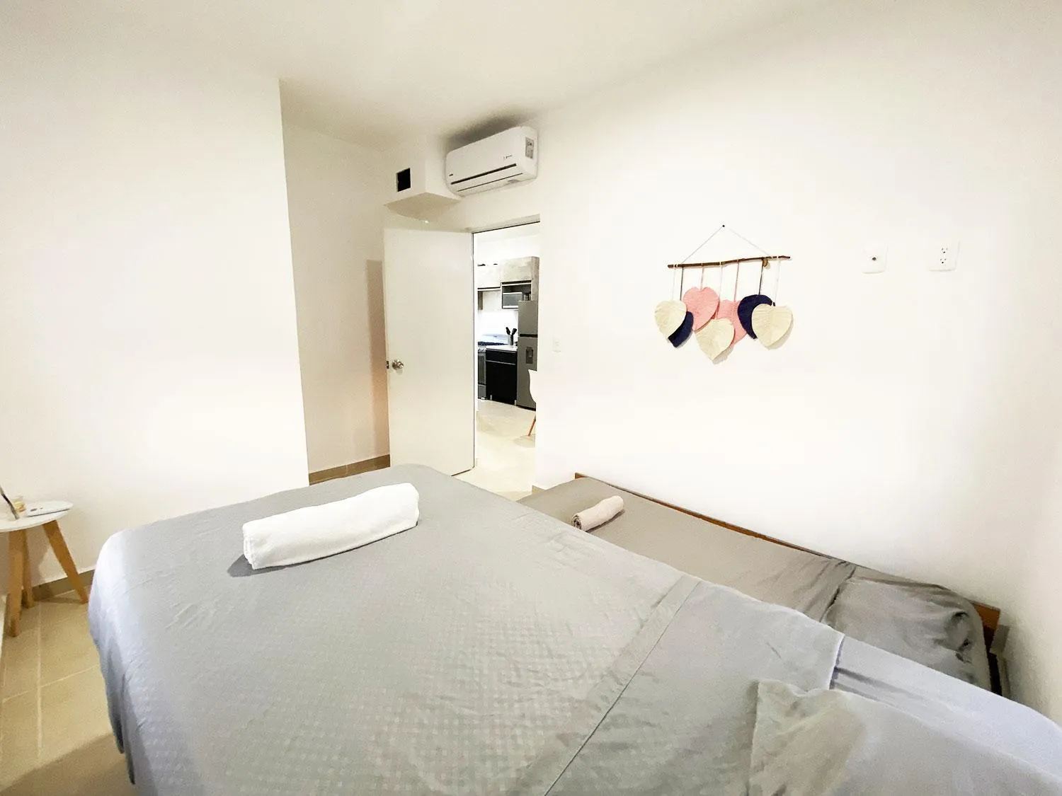 Bedroom, Bed in El Wayak - Con Piscina Parking y Parque