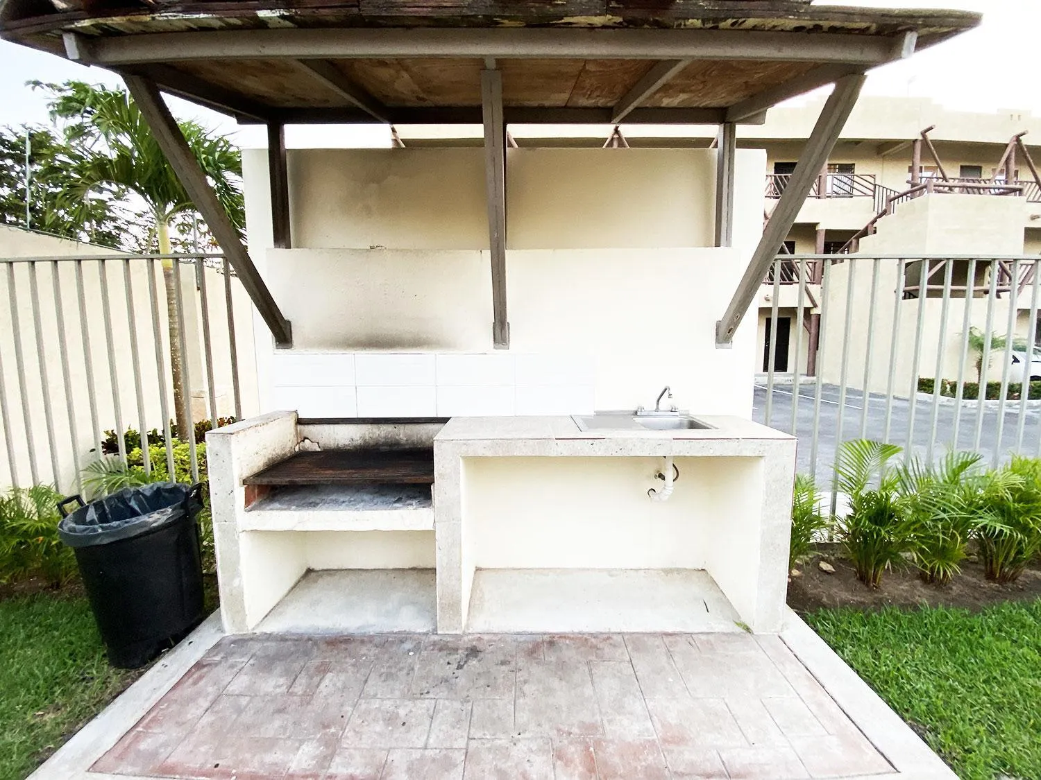 BBQ facilities in El Wayak - Con Piscina Parking y Parque