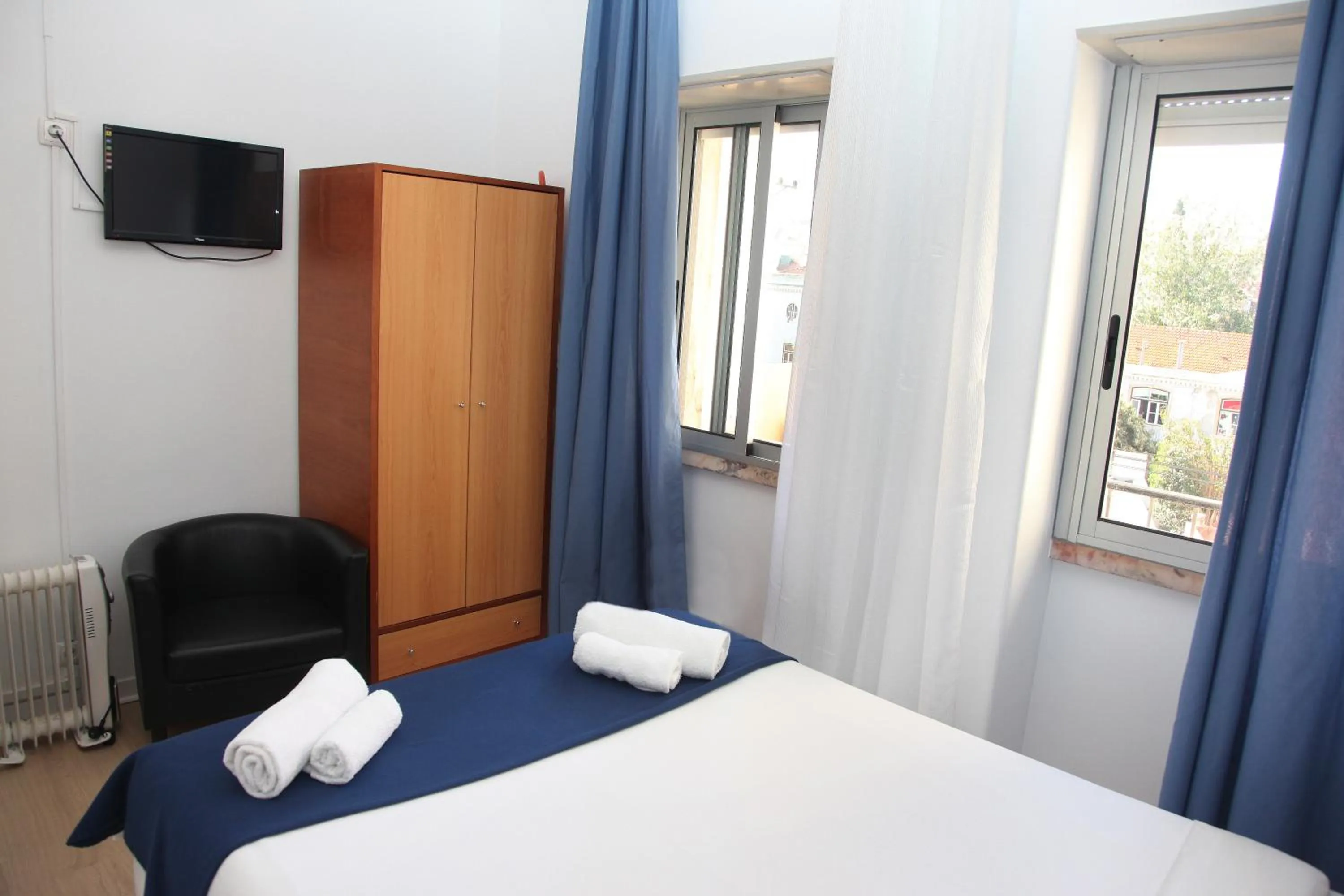 Decorative detail, Bed in Lisbon Suite Home