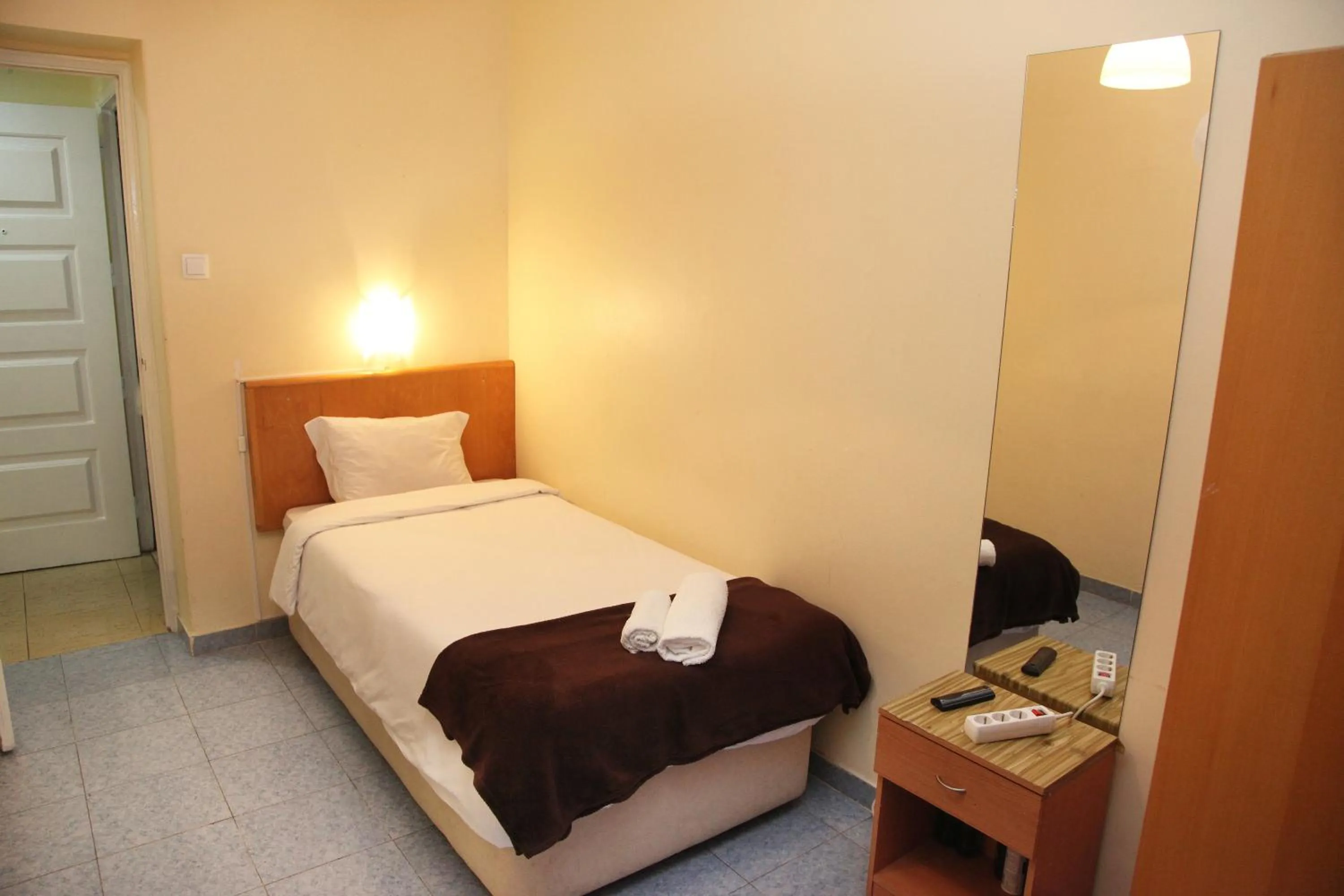 Bed in Lisbon Suite Home