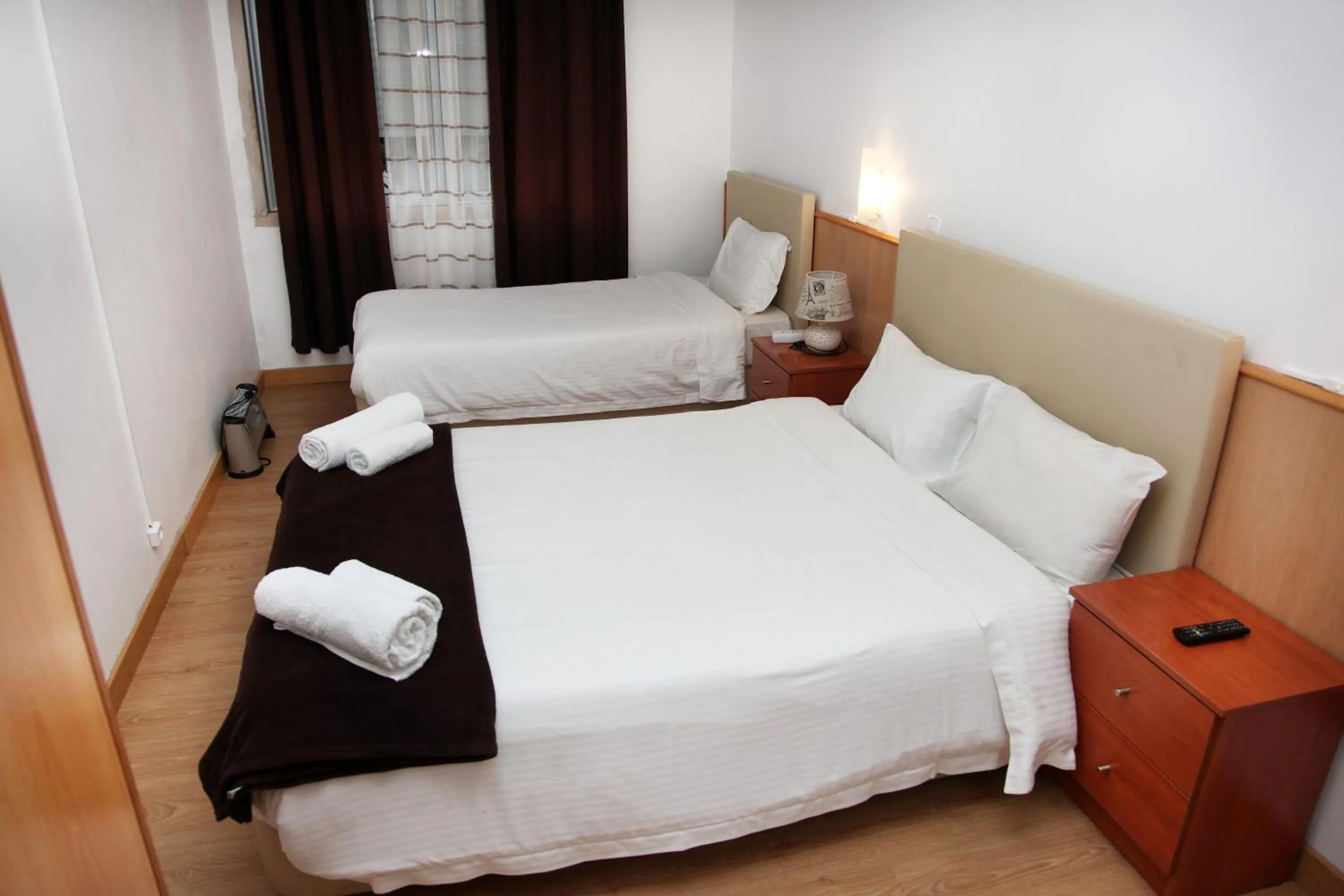 Bed in Lisbon Suite Home