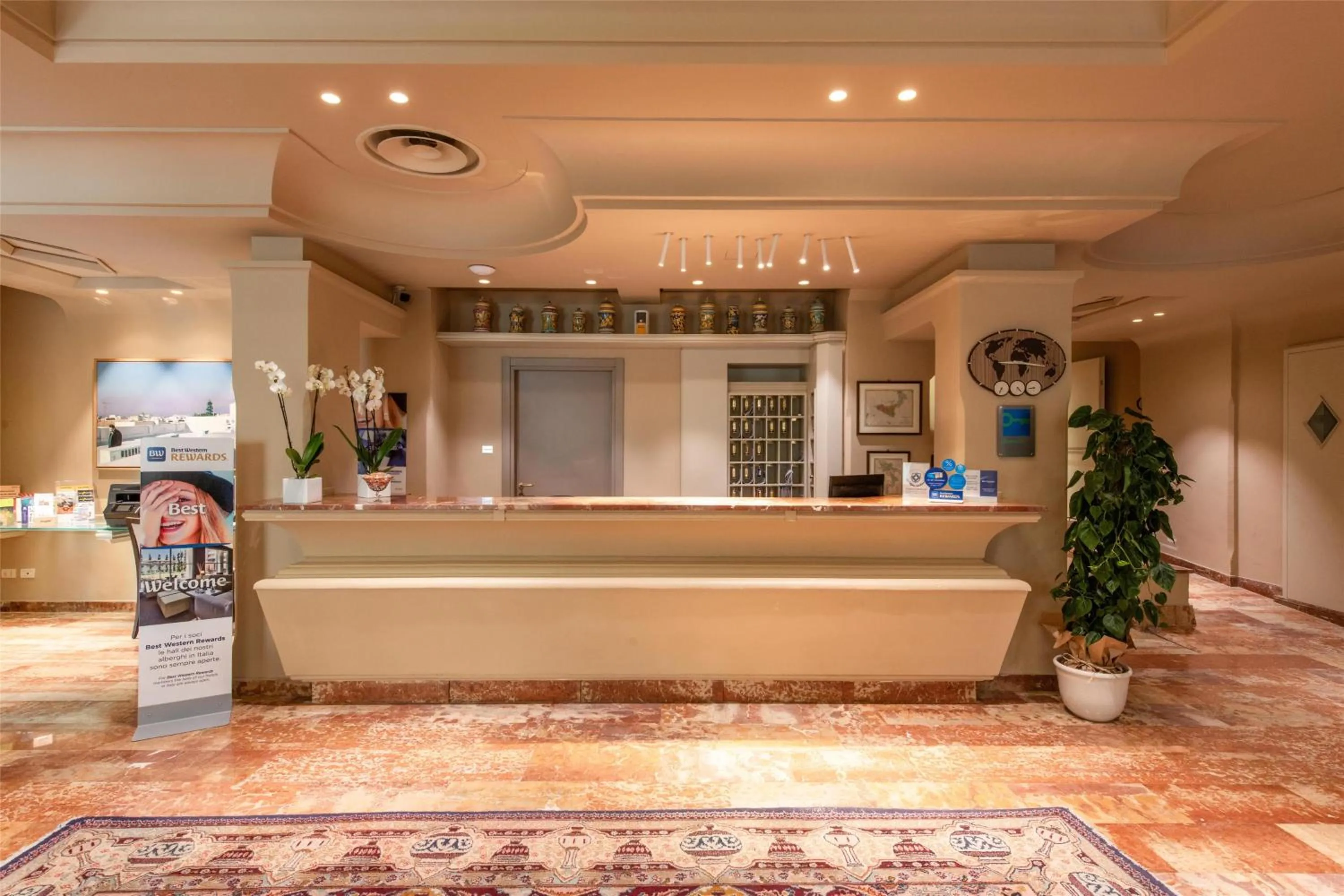 Lobby or reception in Best Western Hotel Stella d'Italia
