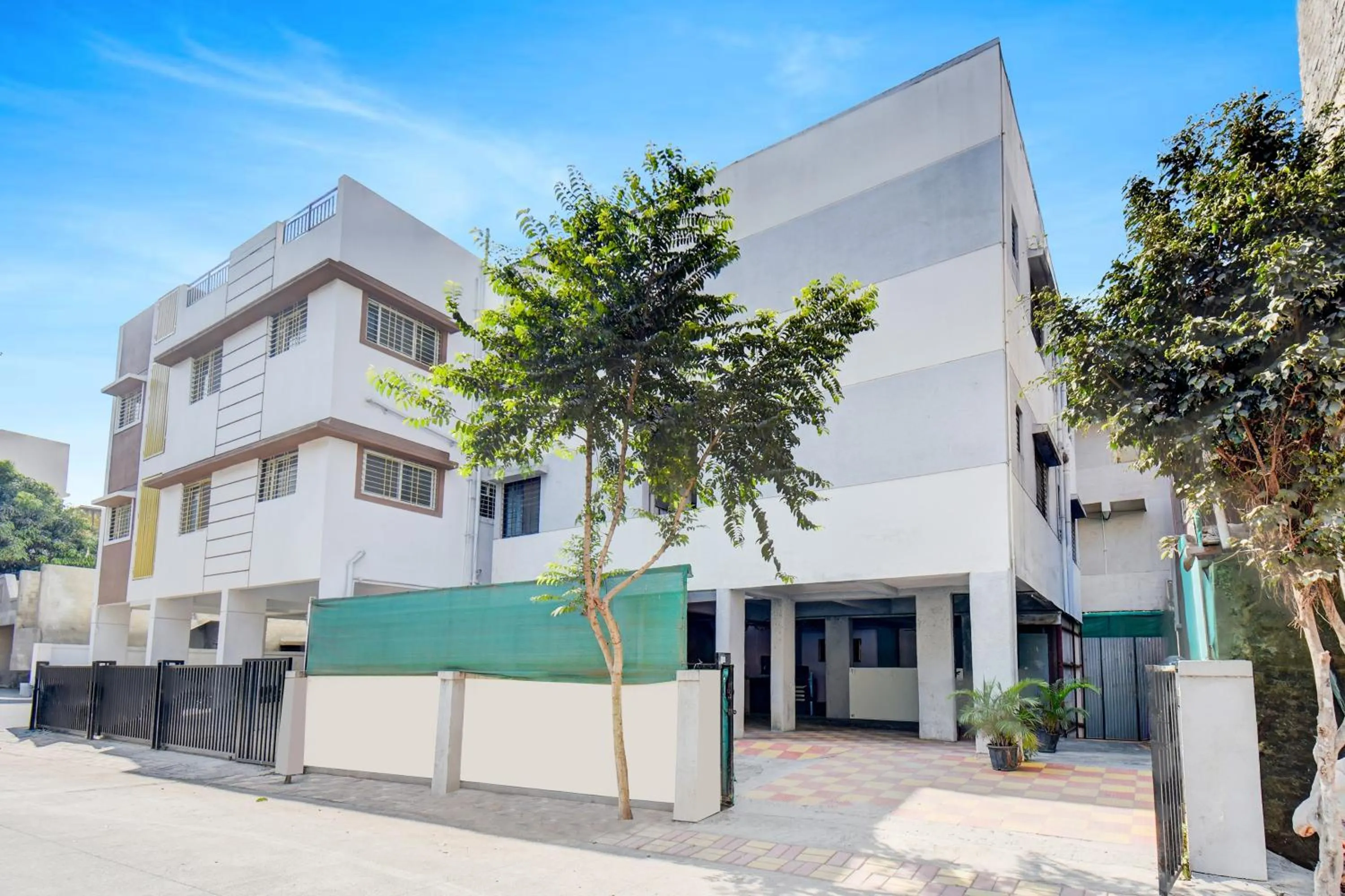 Facade/entrance in Hotel O Western Avenue Pune Formerly Happy Stay