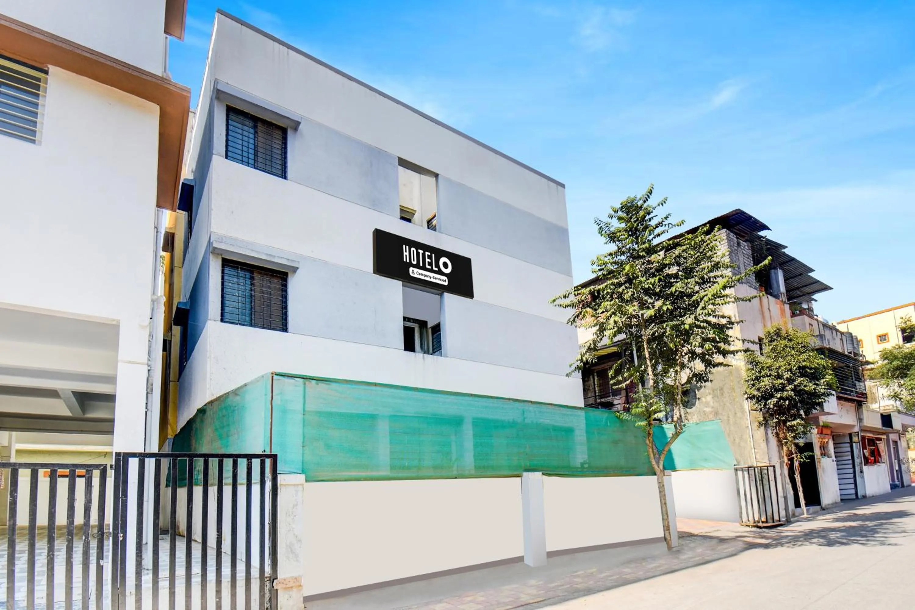Facade/entrance in Hotel O Western Avenue Pune Formerly Happy Stay