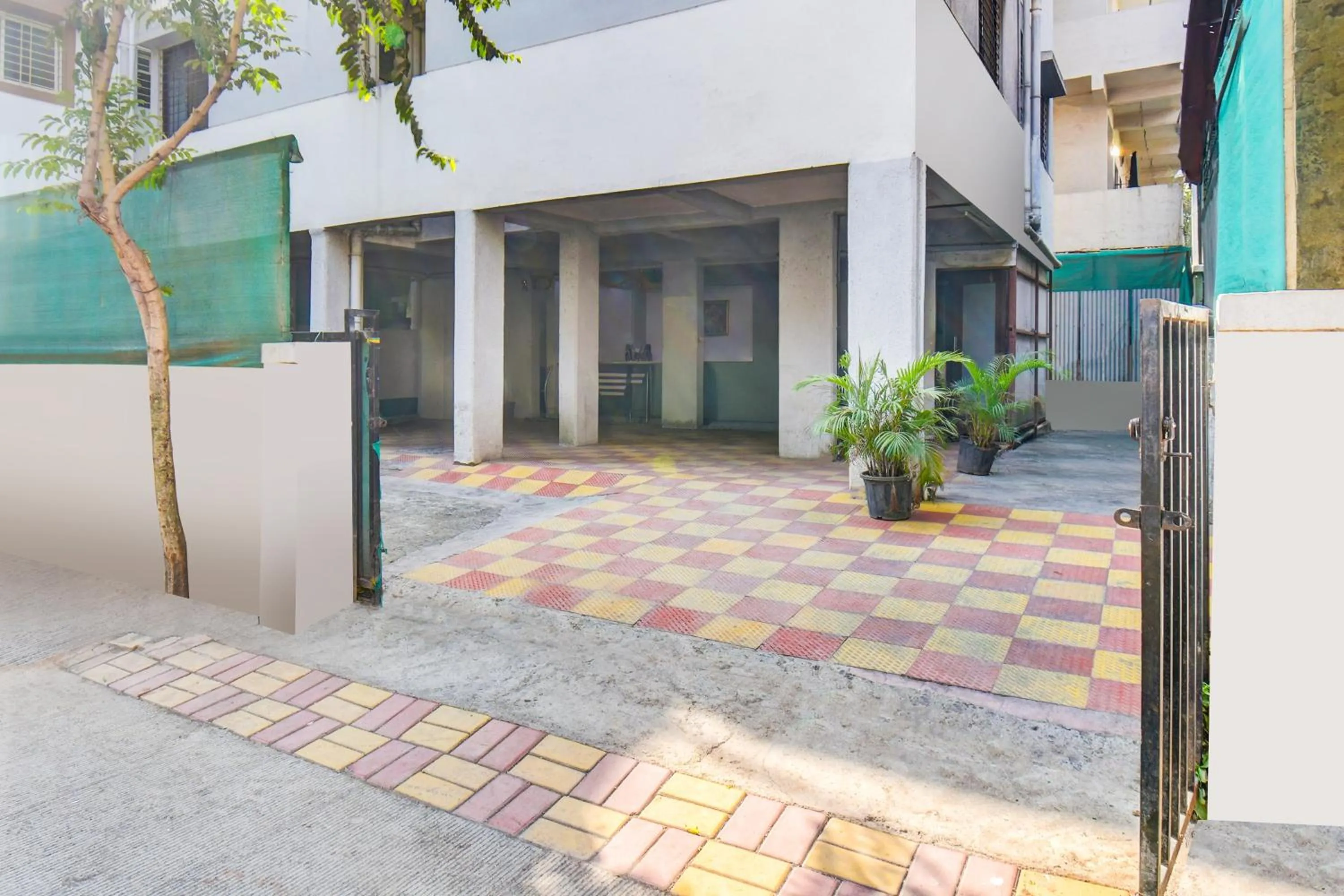 Facade/entrance in Hotel O Western Avenue Pune Formerly Happy Stay