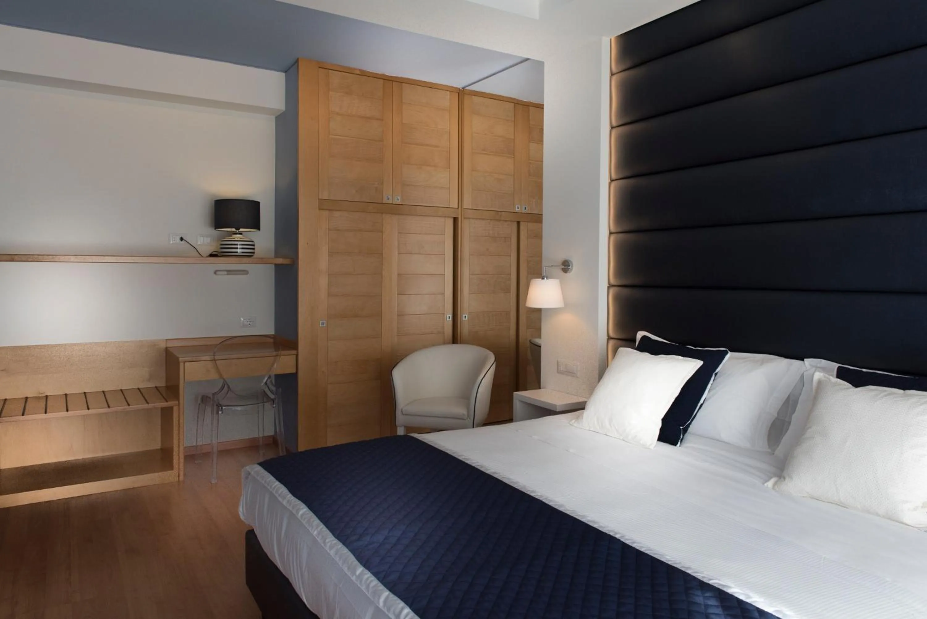 Bedroom, Bed in Hotel Concord - Nel cuore di Riccione