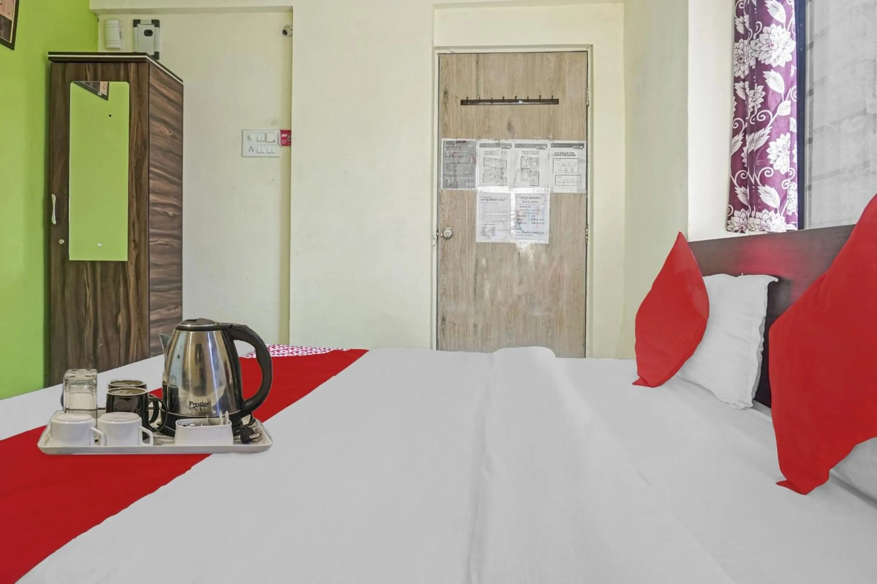 Bedroom, Bed in Hotel O R K Exclusive