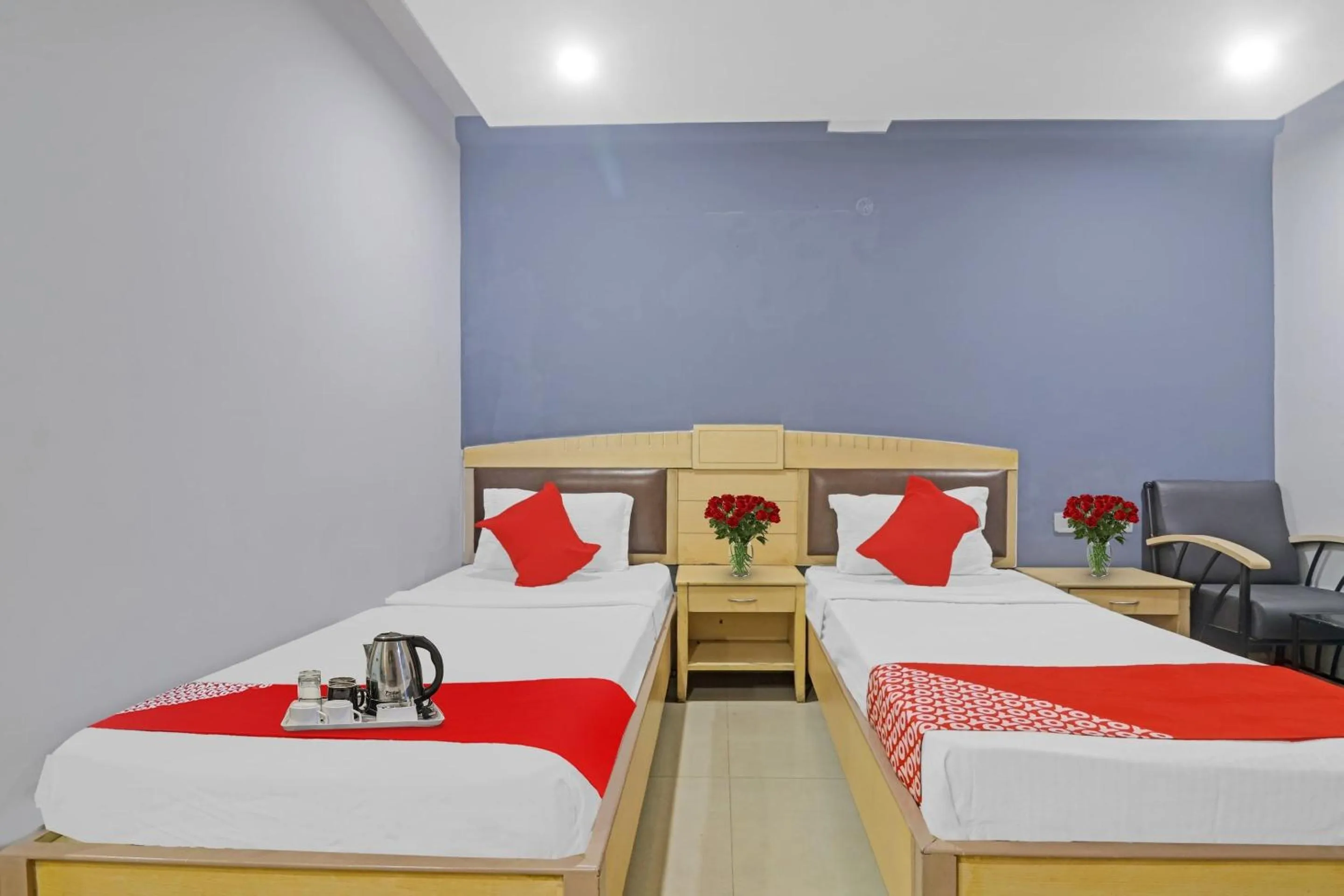 Bedroom, Bed in Hotel O Padmini Near Lakdikapool Metro Station