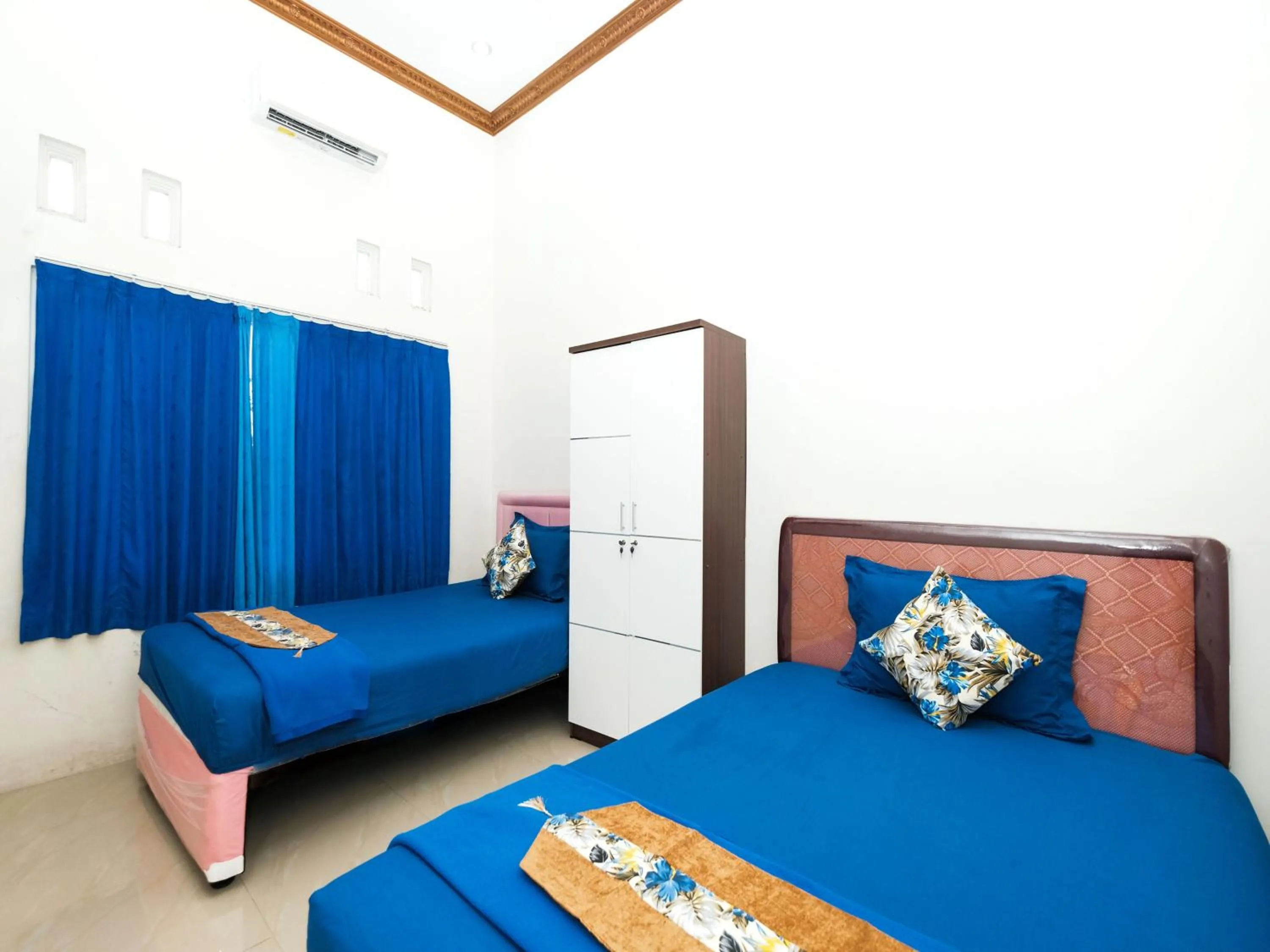 Bed in Griya One Family