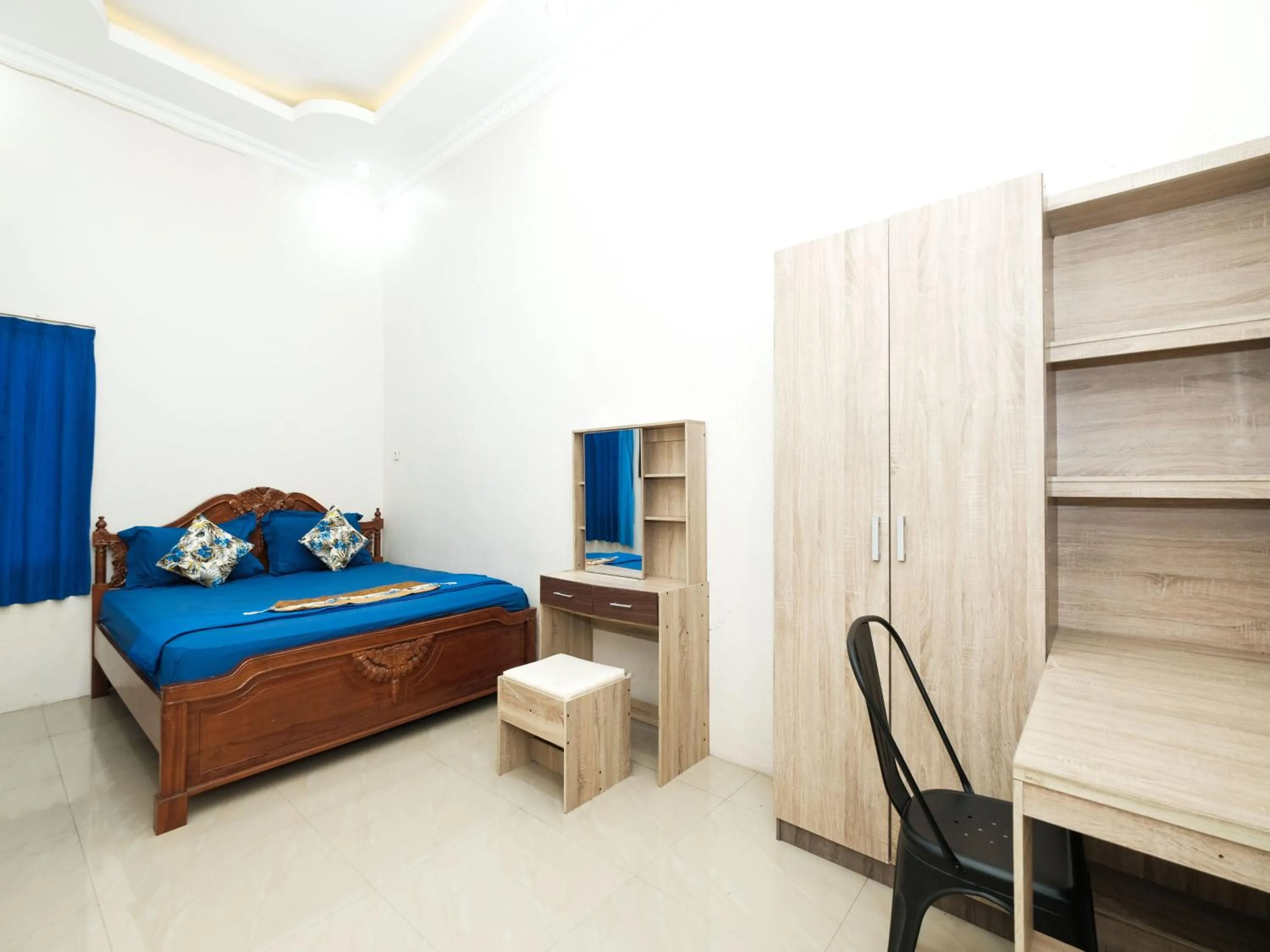 Photo of the whole room, Bed in Griya One Family