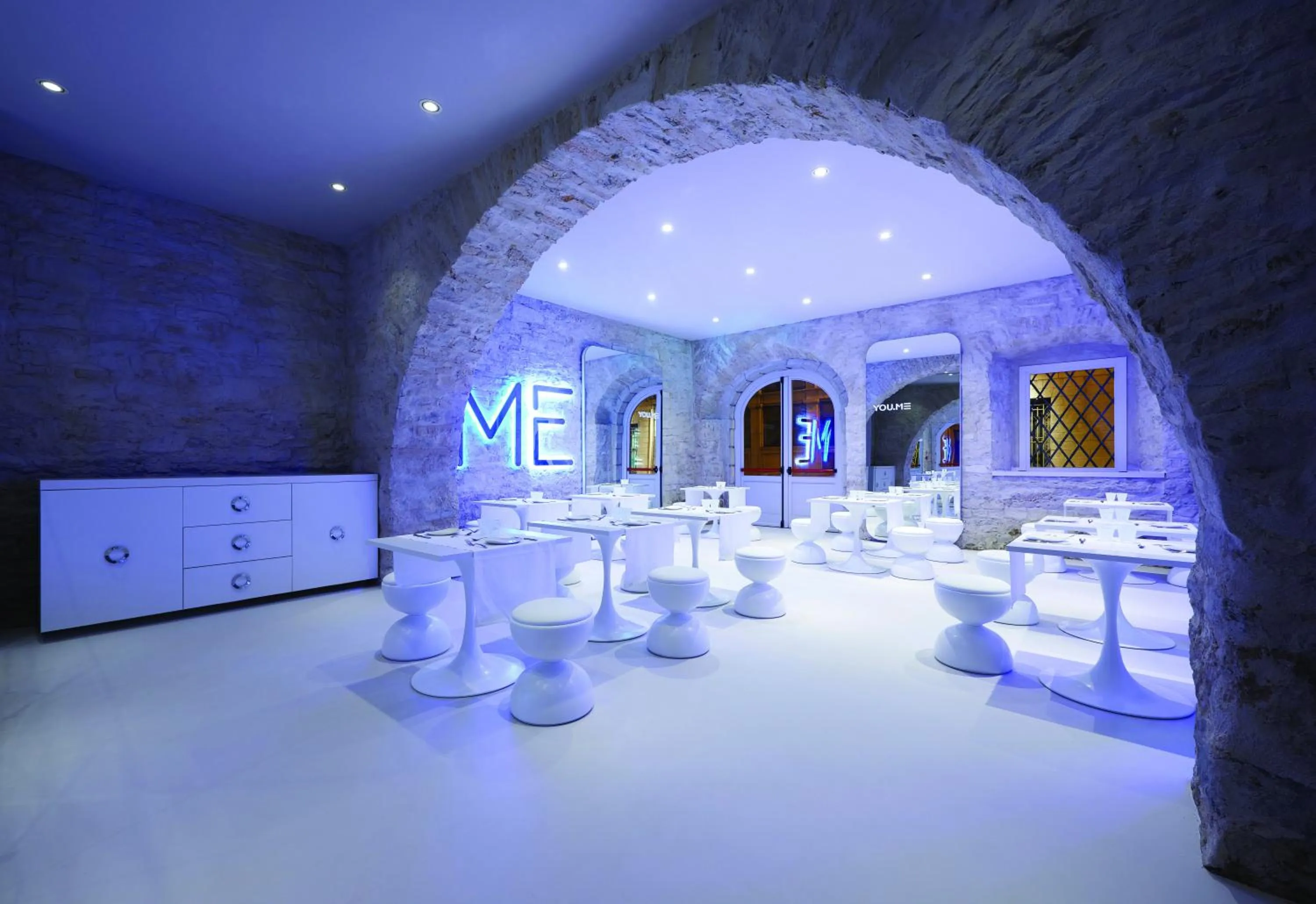 Lounge or bar in YouMe Design Place Hotel