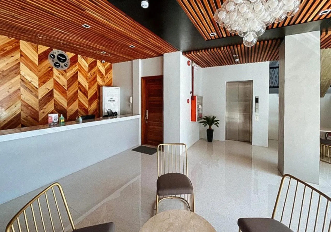 Lobby or reception in RedDoorz near Southwestern University