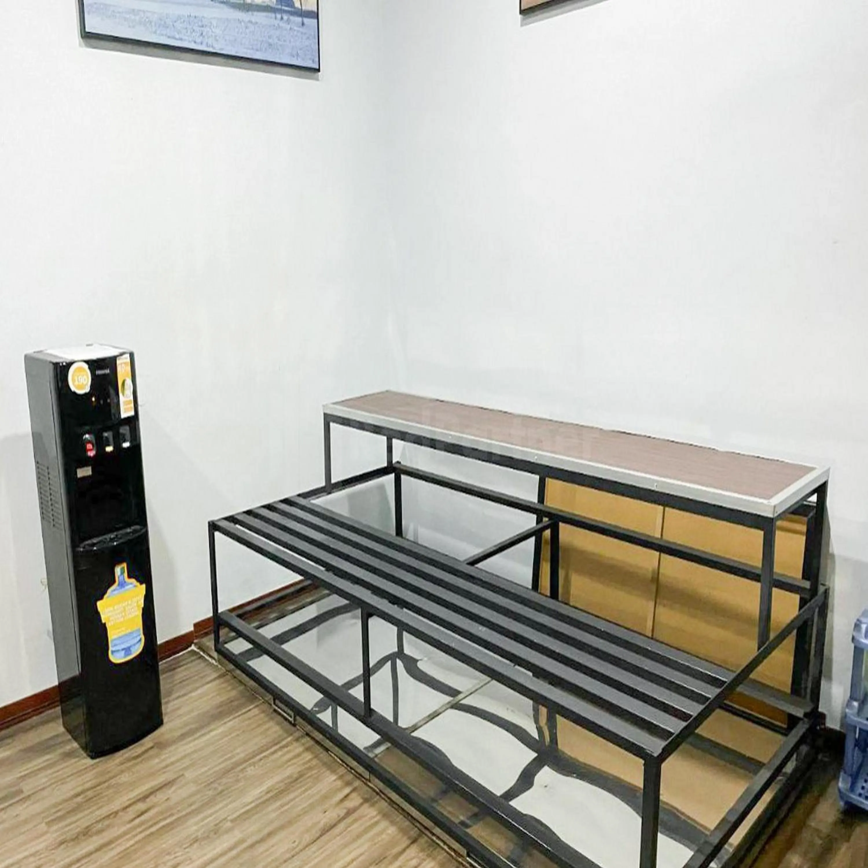 Property building, Bed in Wisma Pinggir Mitra RedDoorz