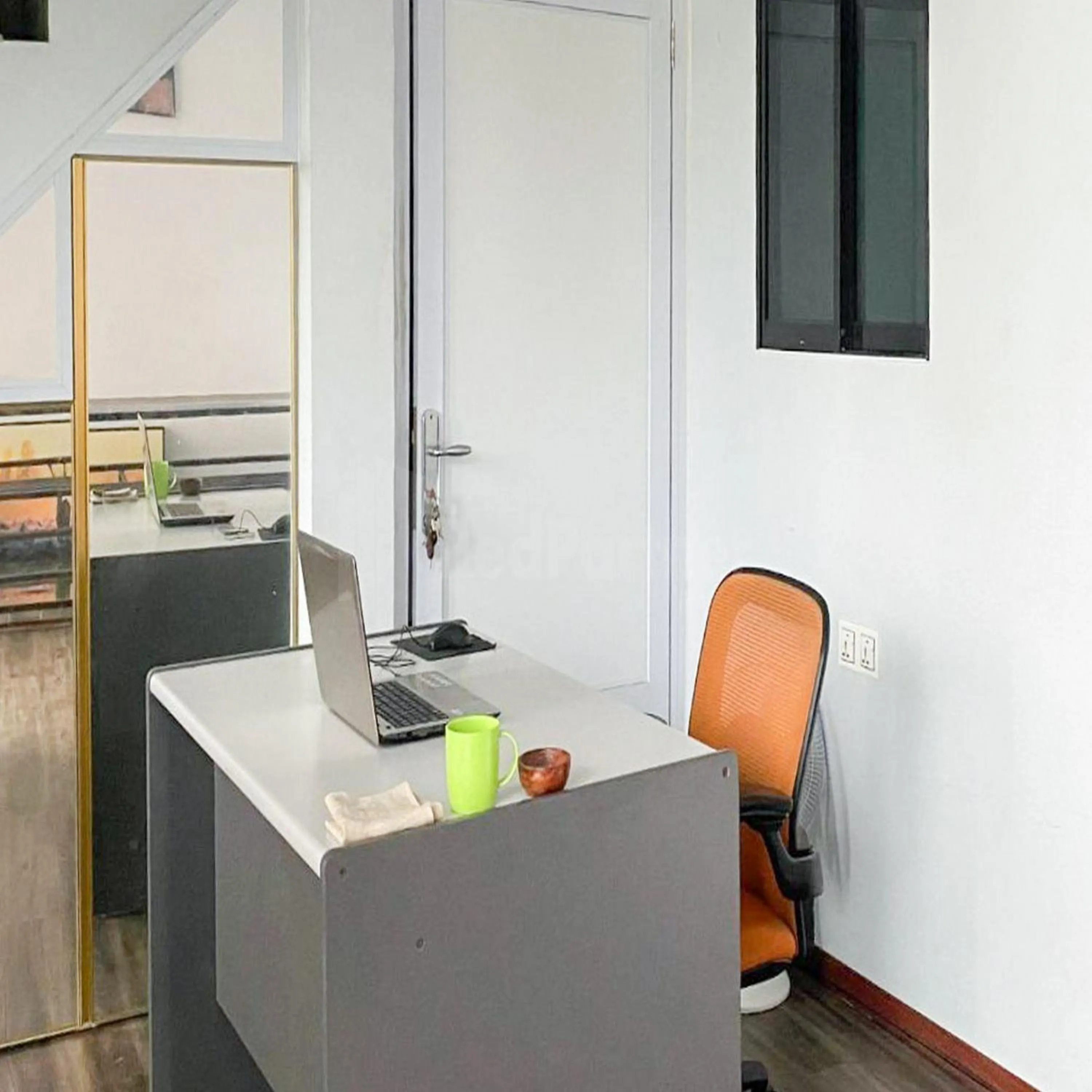 Lobby or reception in Wisma Pinggir Mitra RedDoorz