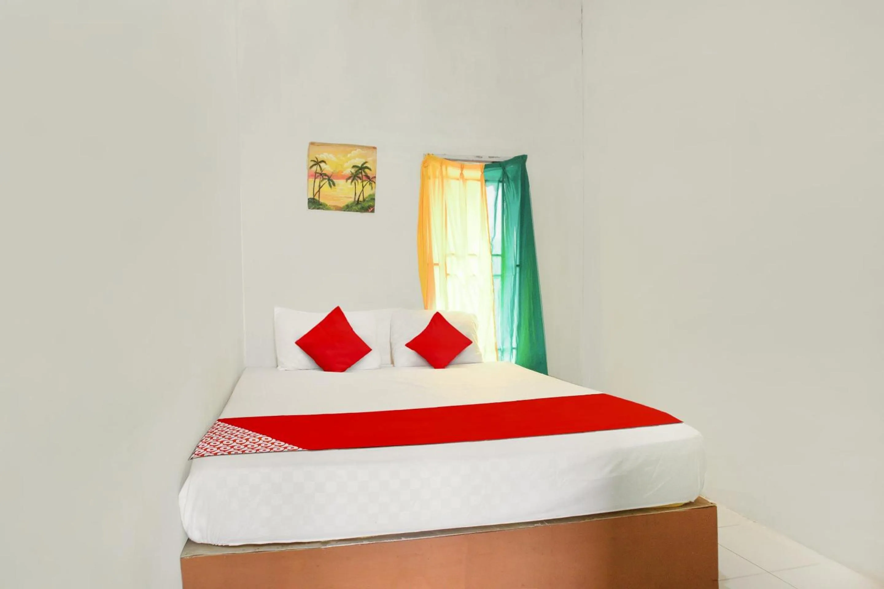 Bedroom, Bed in OYO 91051 Penginapan Pondok Ratu 354