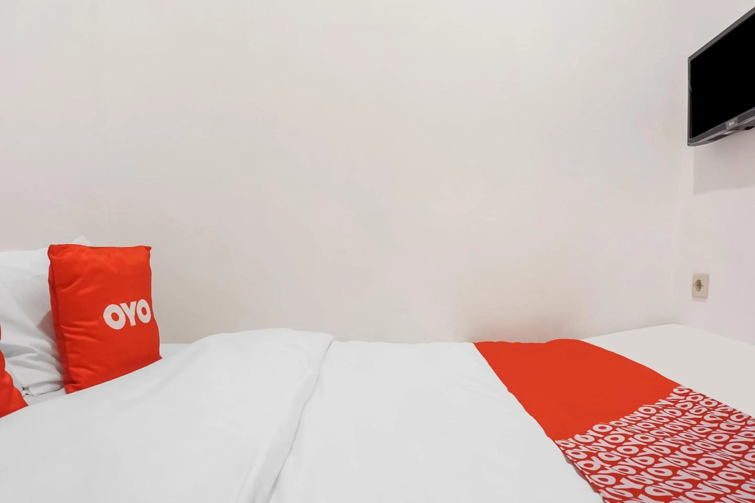Bedroom in Super OYO 91074 Stariez Senen Syariah