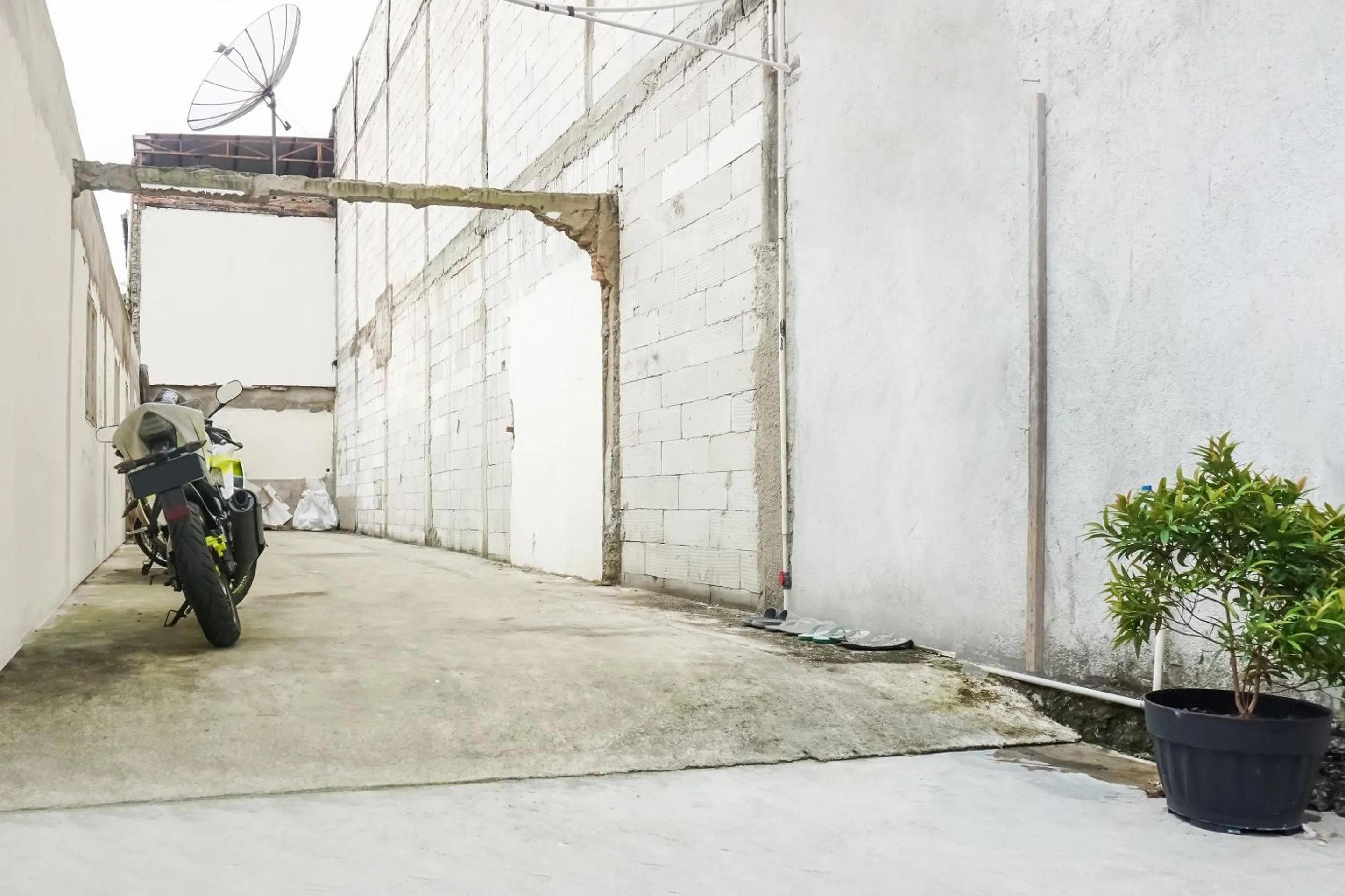 Lobby or reception in Super OYO 91074 Stariez Senen Syariah