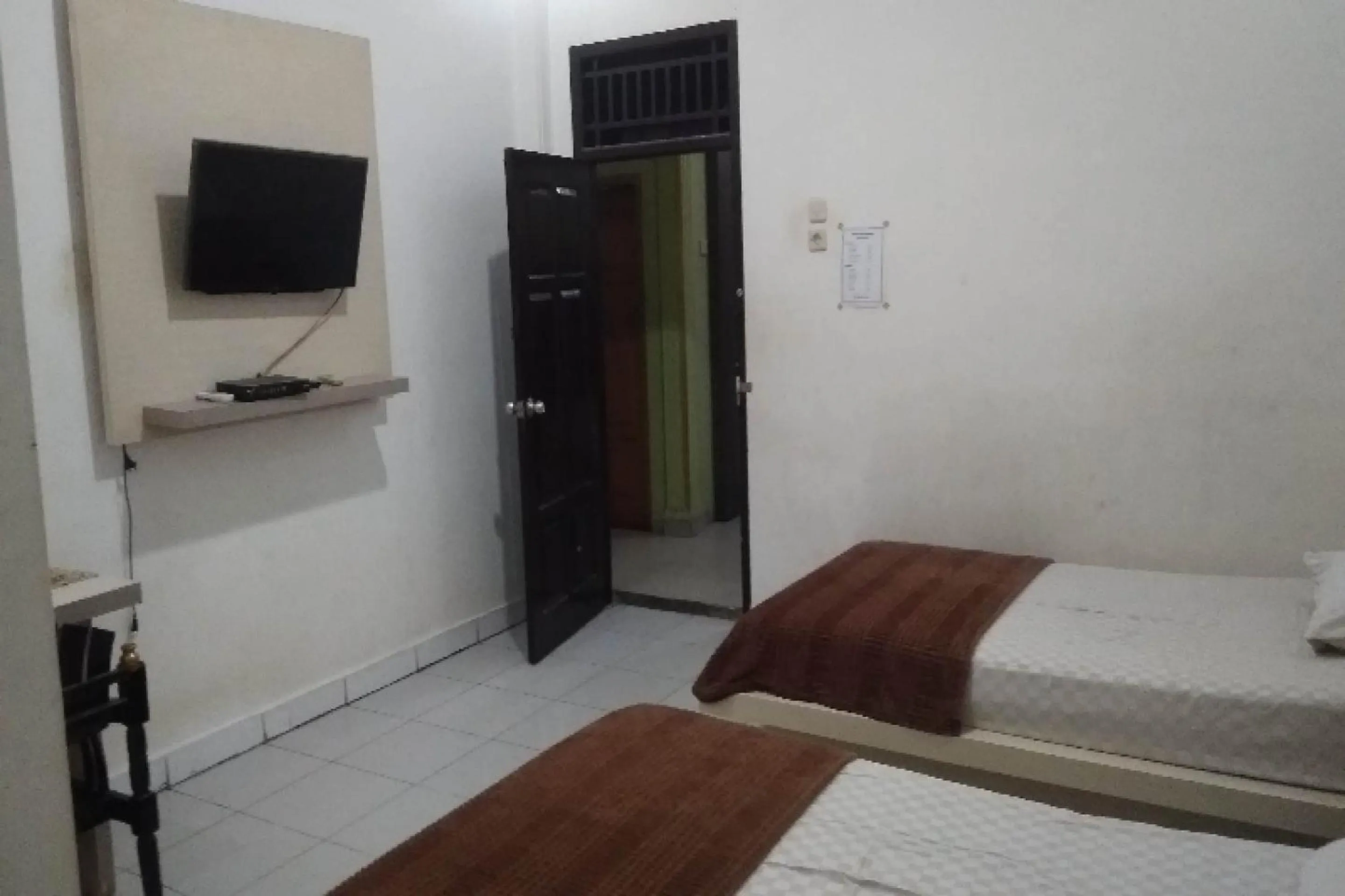 Bedroom in Hotel O Atika