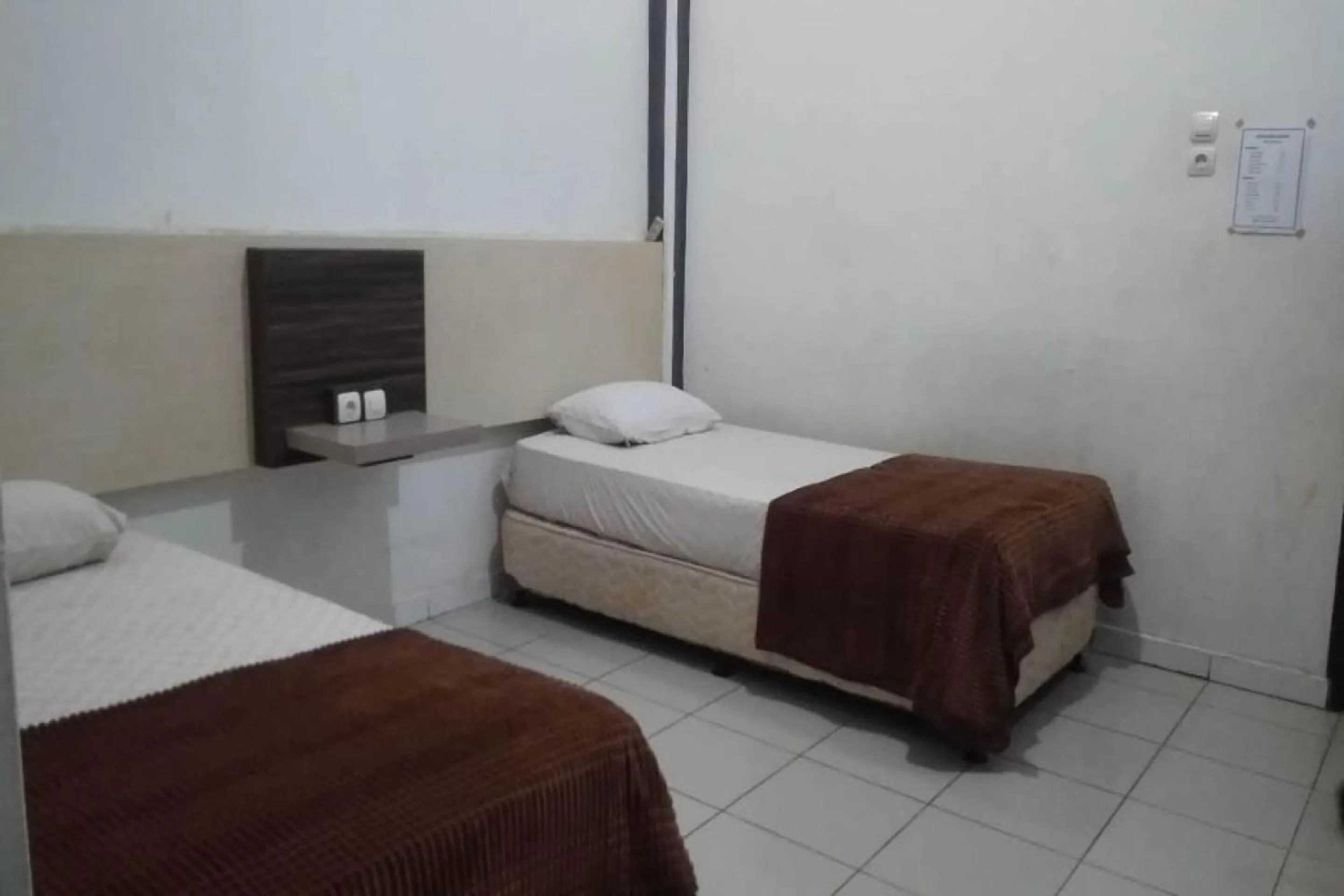 Bedroom in Hotel O Atika