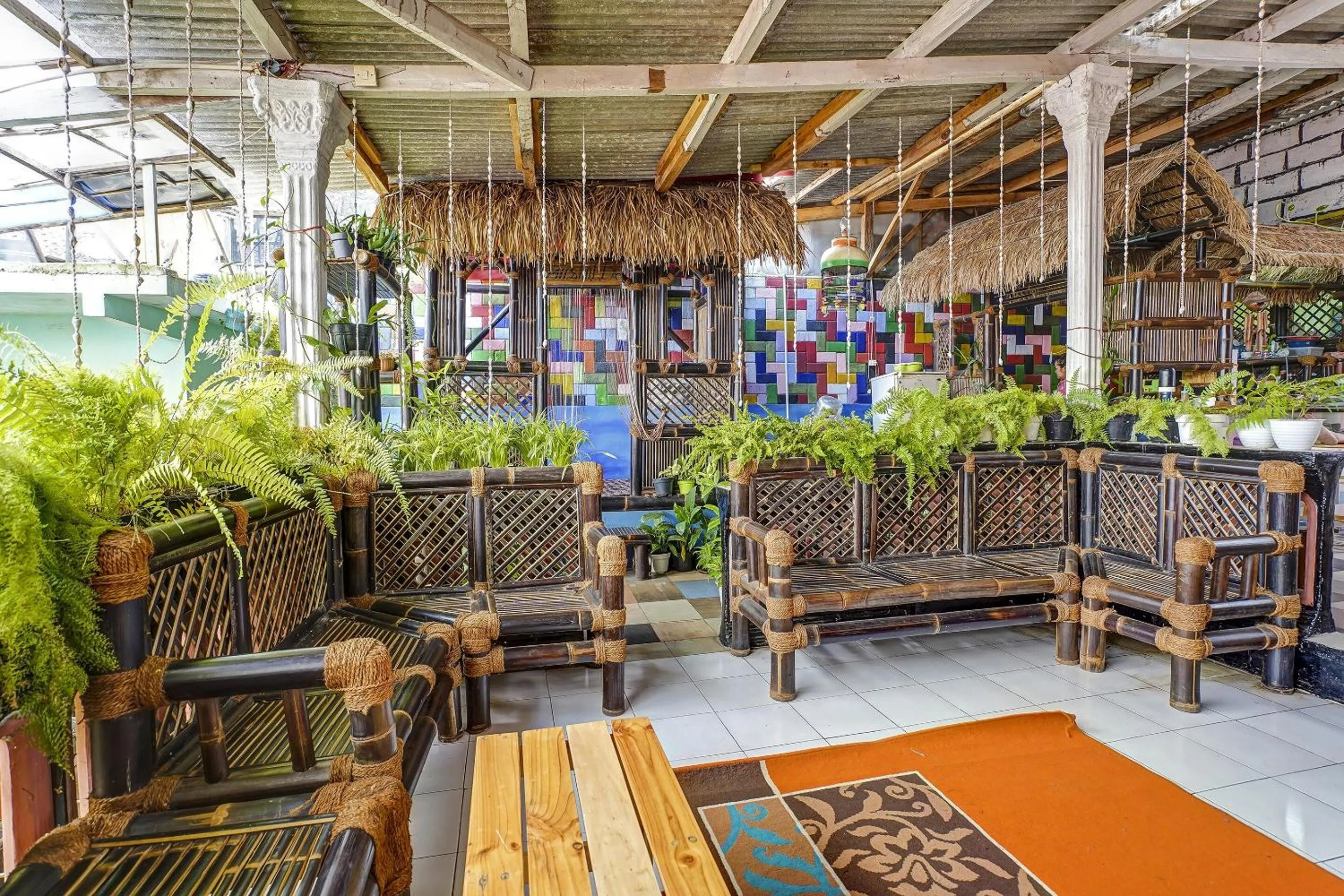 Lobby or reception in Hotel O Syariah Desa Wisata Lembah Gunung Tumpeng