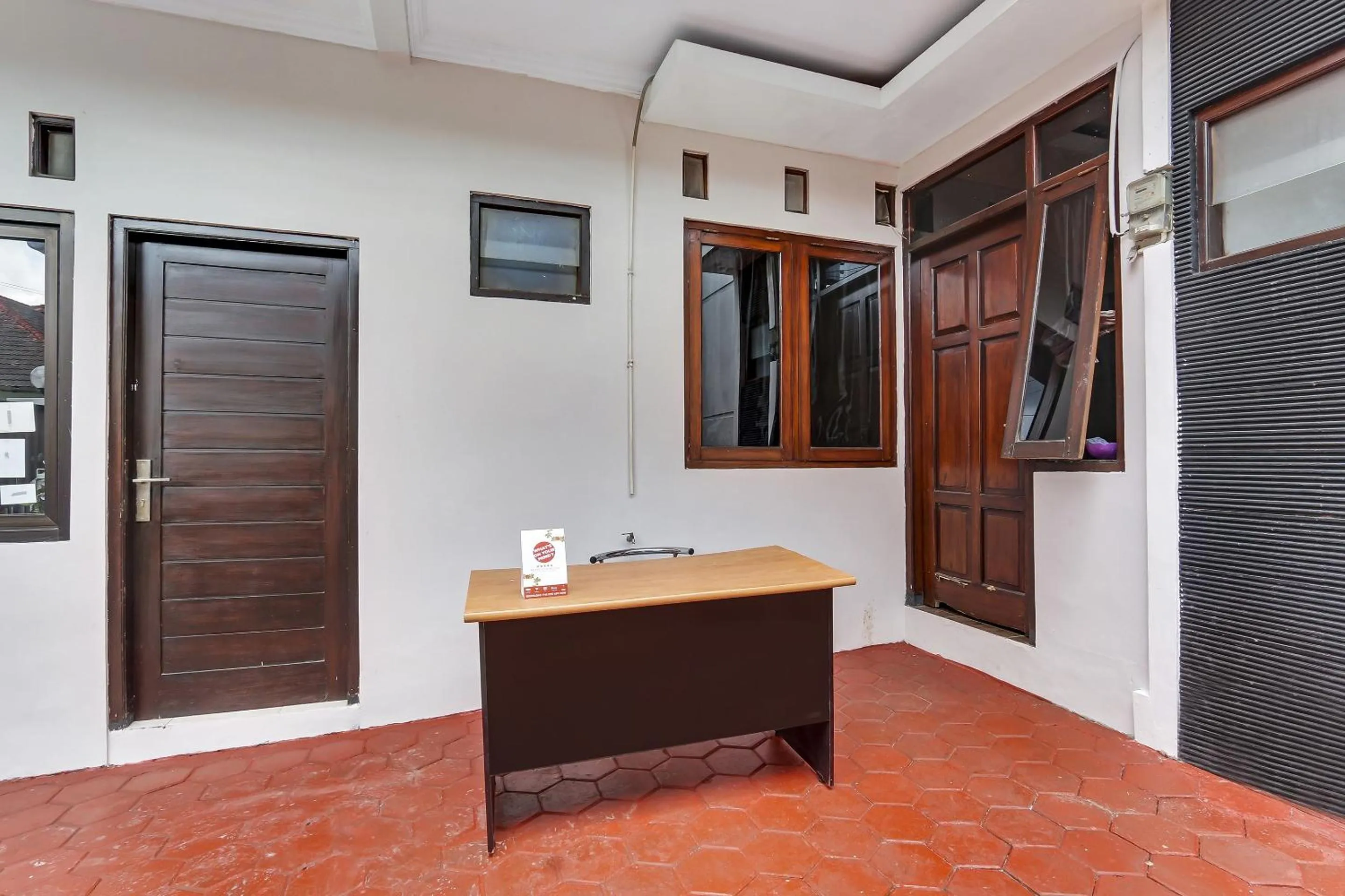 Lobby or reception in Hotel O Nathania Exclusive