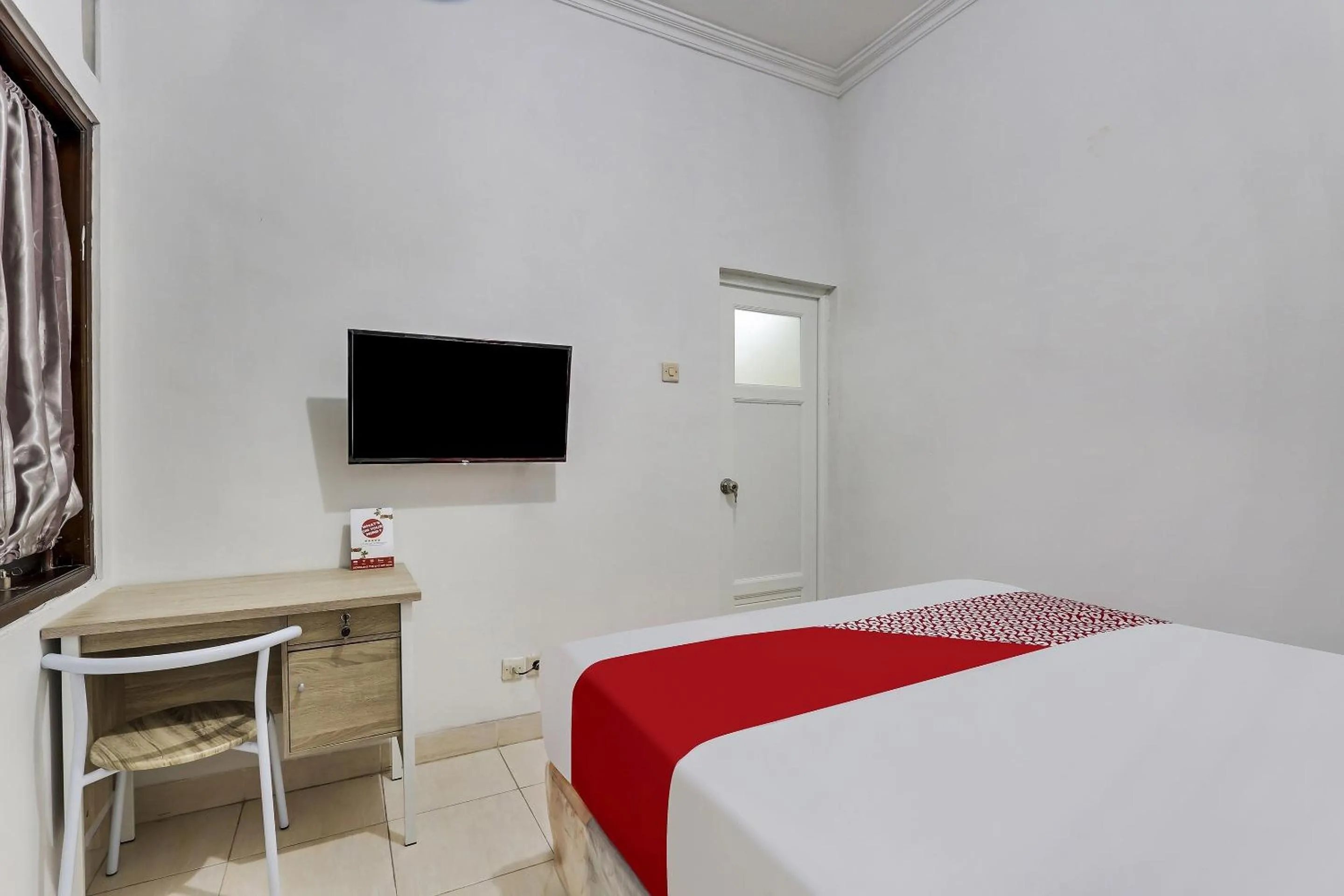 Bedroom, Bed in Hotel O Nathania Exclusive