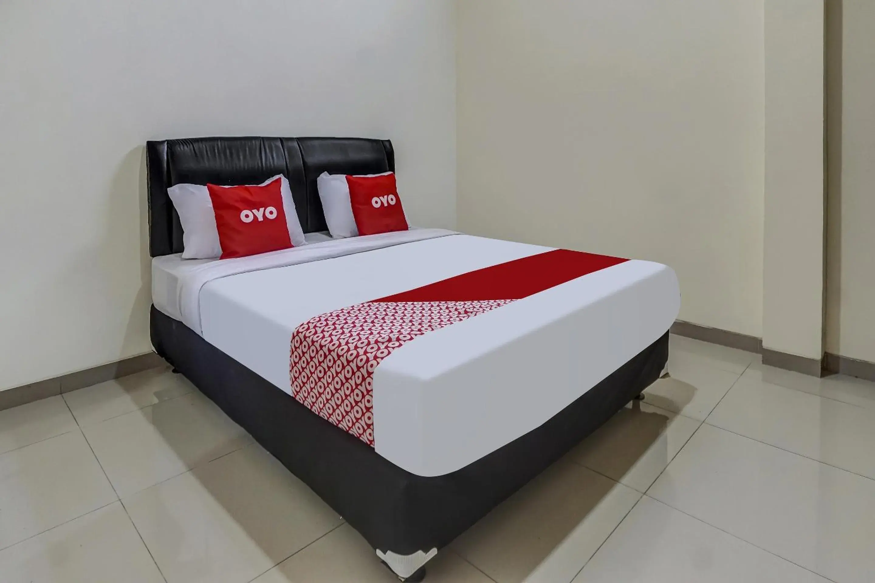 Deluxe Double Room in Hotel O Oke Guest House Deluxe Double Room in Hotel O Oke Guest House
