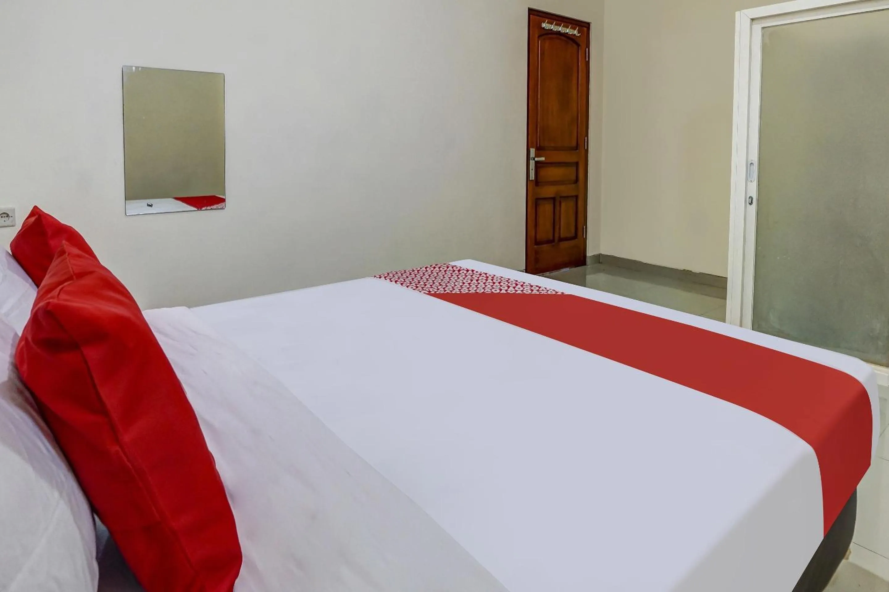 Bedroom, Bed in Hotel O Oke Guest House