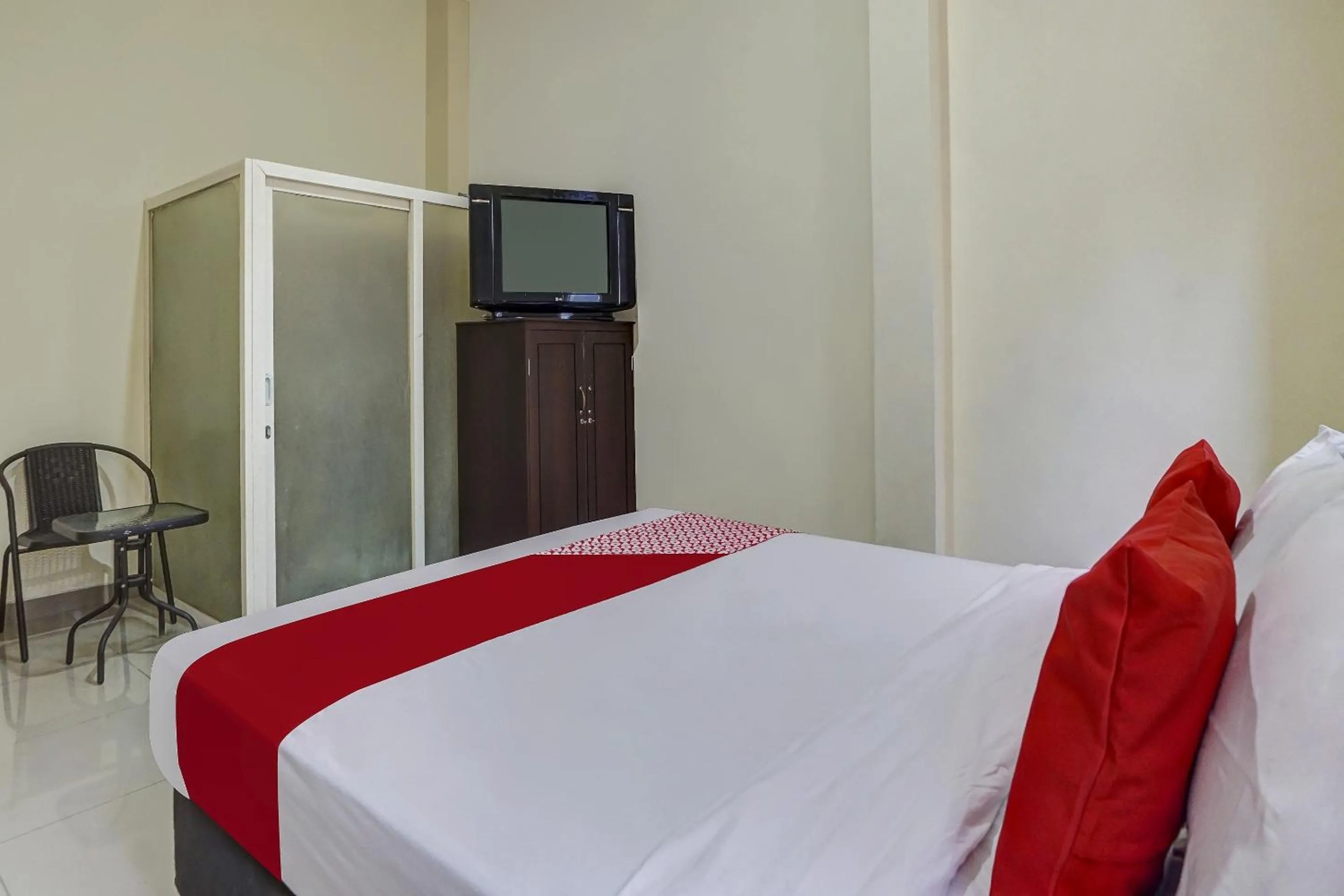 Bedroom, Bed in Hotel O Oke Guest House