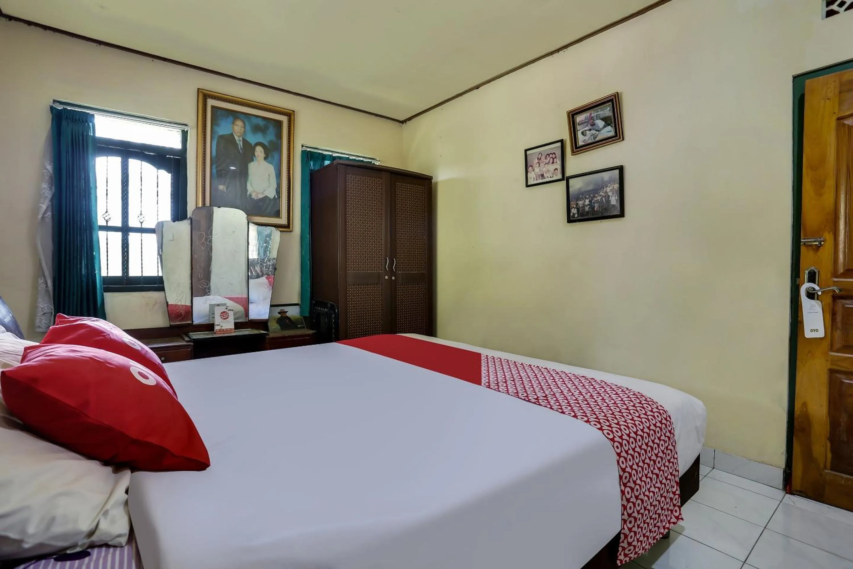 Bedroom in Hotel O Desa Wisata Banyuatis