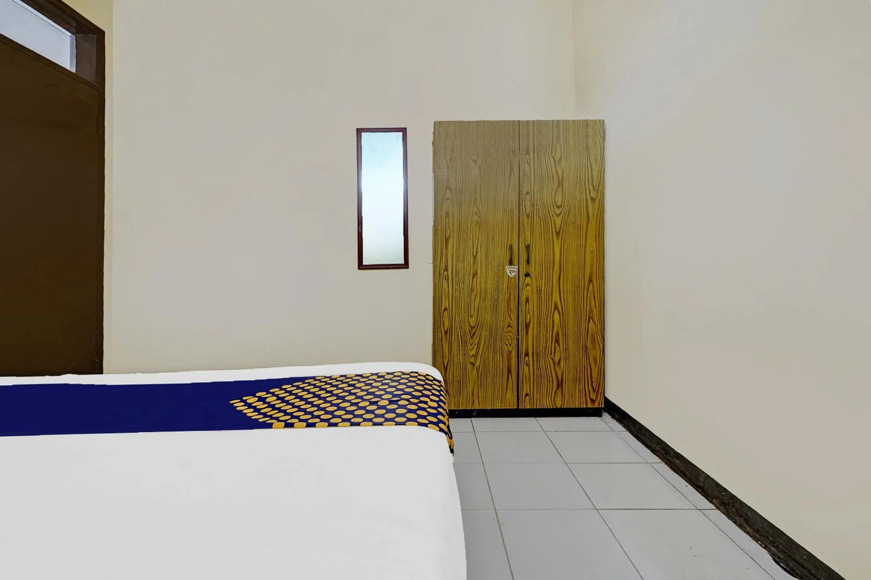 Bedroom, Bed in OYO Life 91116 Pelangi Residence Syariah