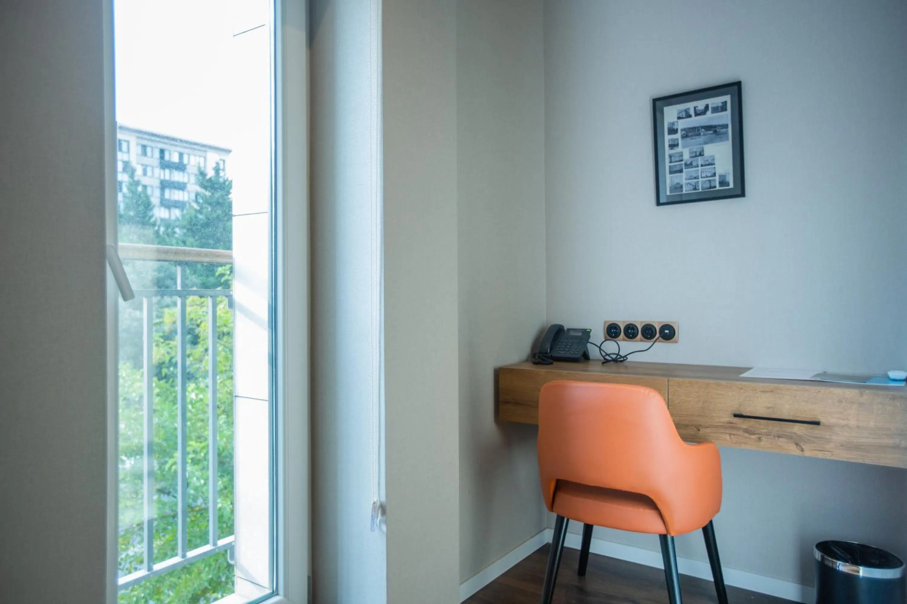 hair dresser in Golden Horn Apart Hotel