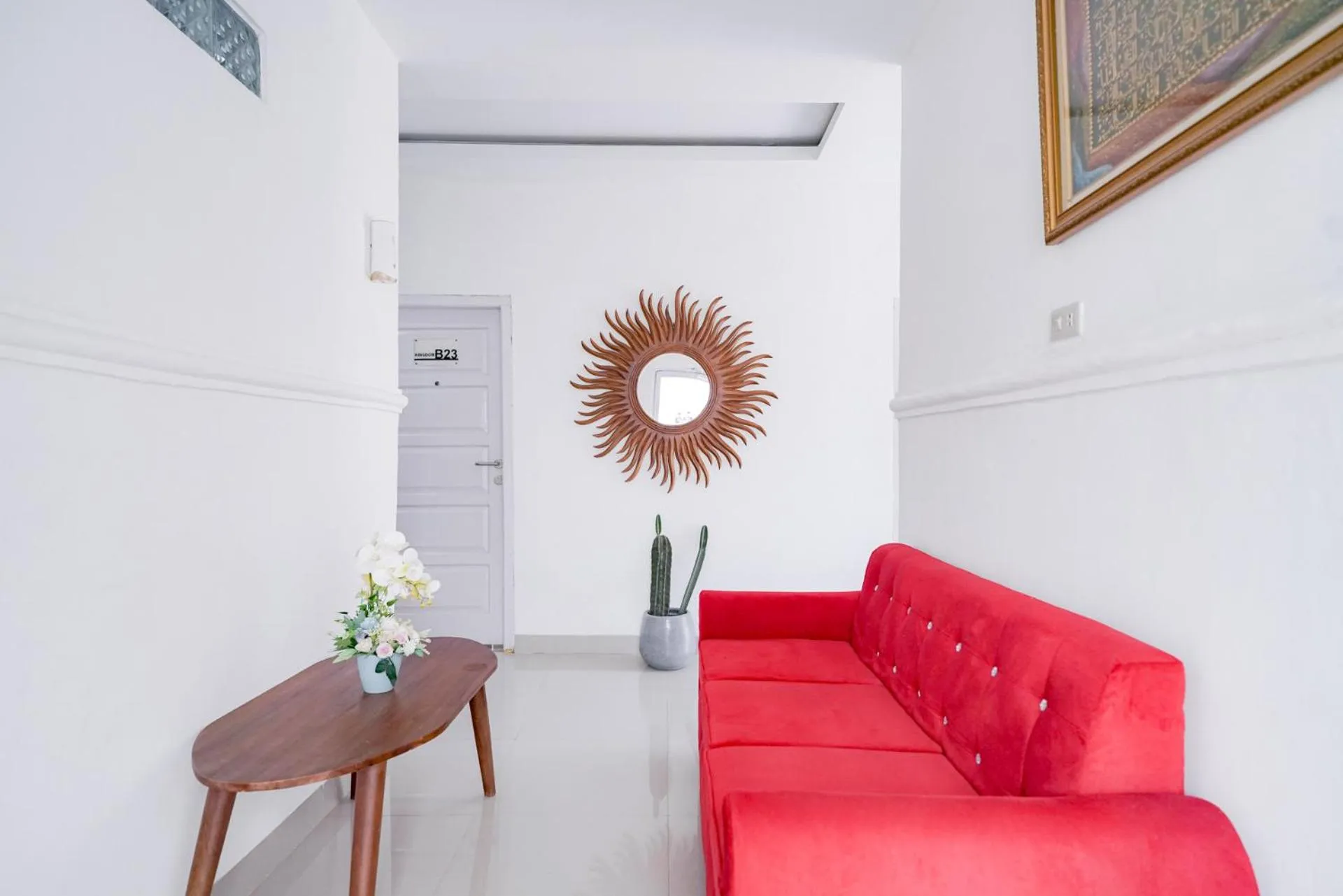 Lobby or reception in Urbanview Hotel Pondok Indah Pringsewu By RedDoorz