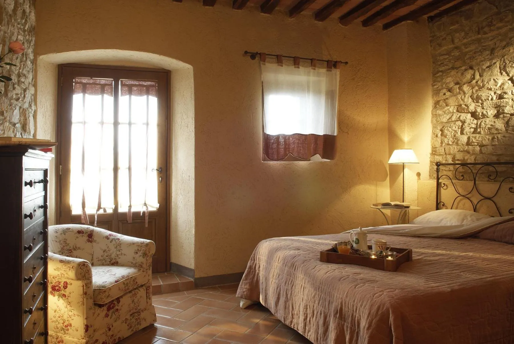 Bed in Borgo Di Pietrafitta Relais