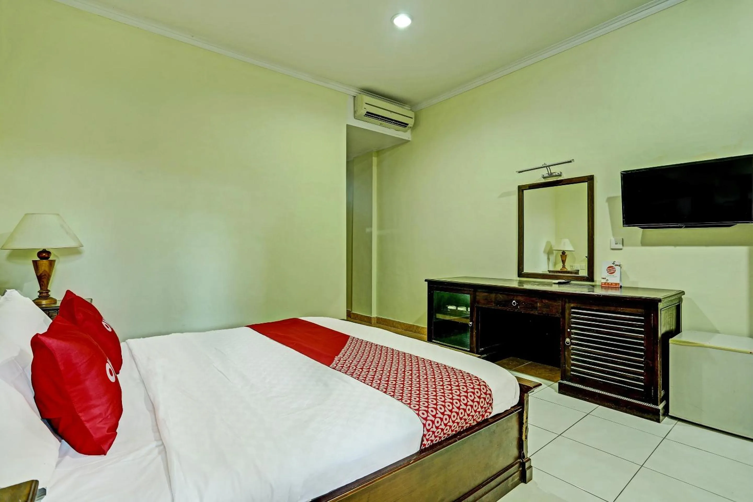 Bedroom, Bed in OYO Collection O 91125 Puri Dewa Bharata