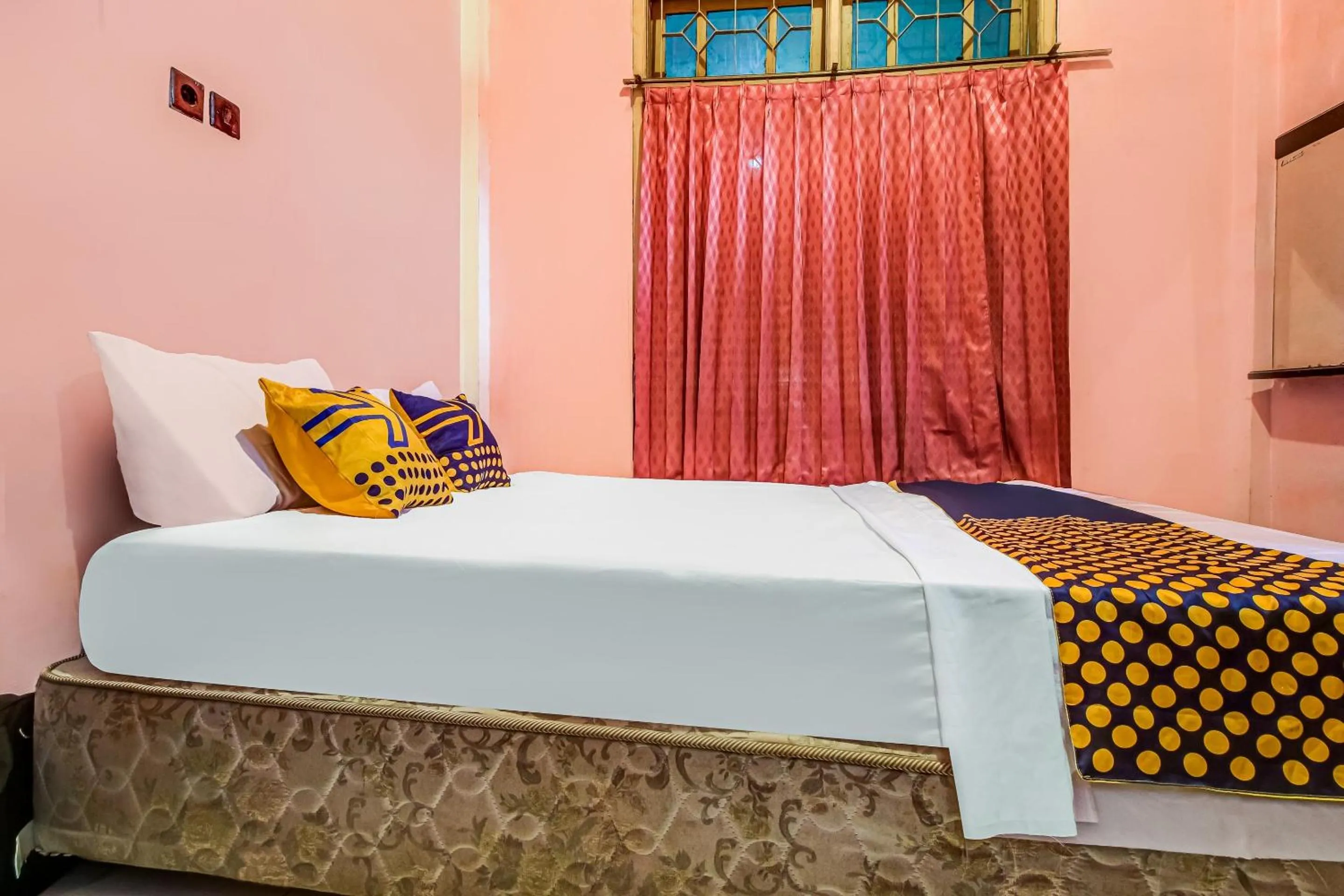 Bedroom, Bed in Hotel O Desa Wisata Kaso Near Kantor Kepala Desa Kaso