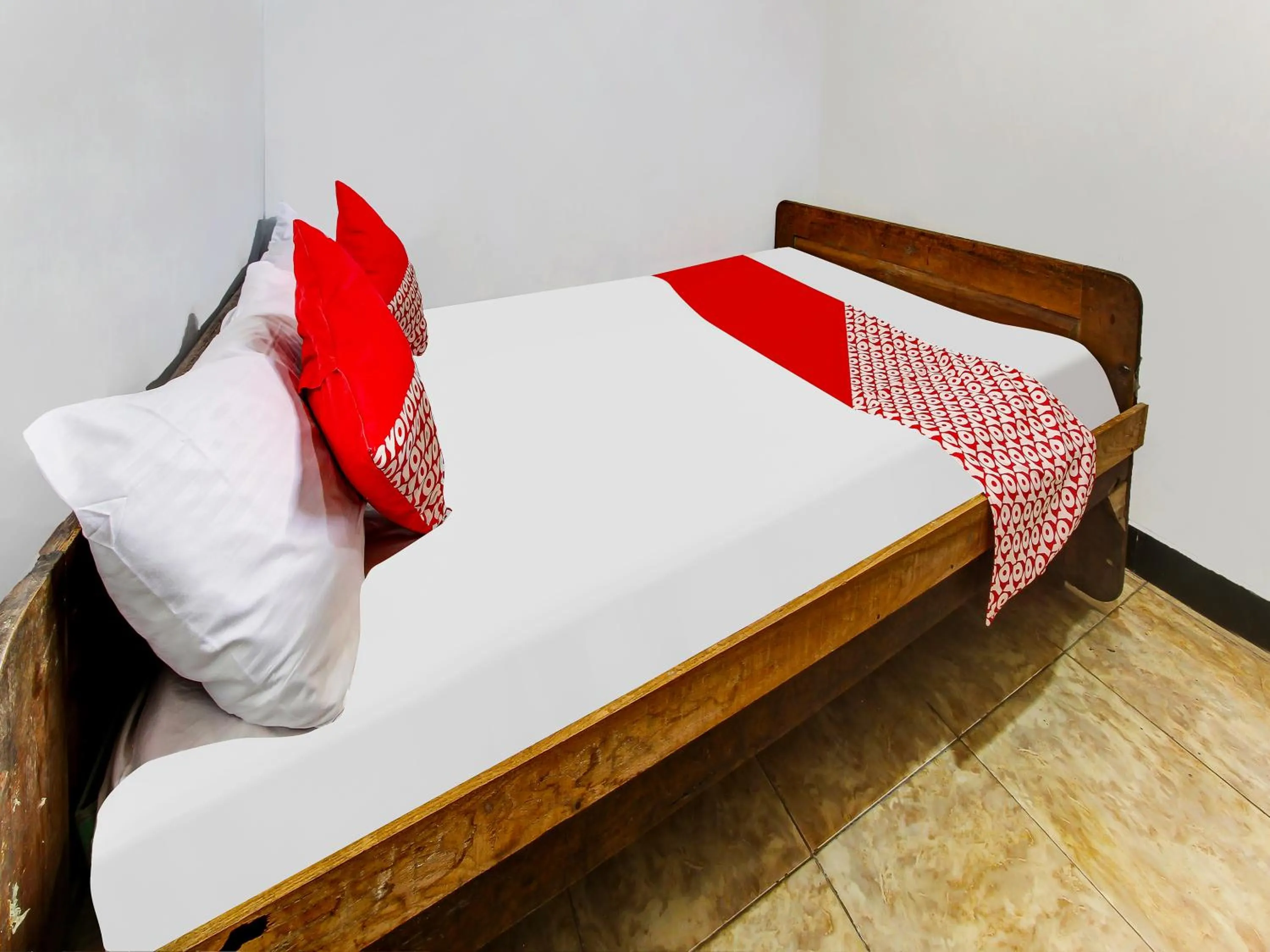 Bedroom, Bed in Hotel O Desa Wisata Tebing Lingga