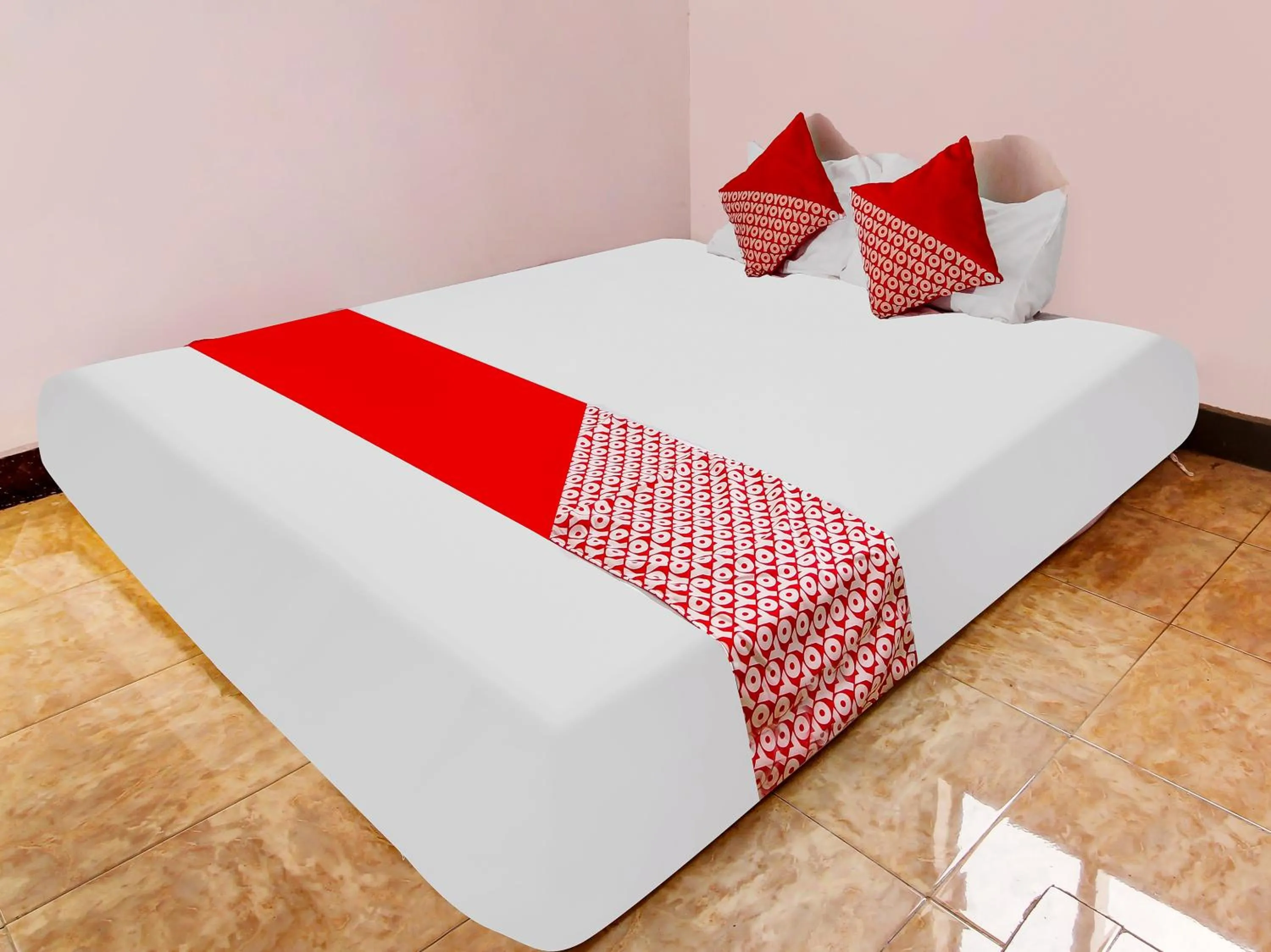 Bedroom, Bed in Hotel O Desa Wisata Tebing Lingga