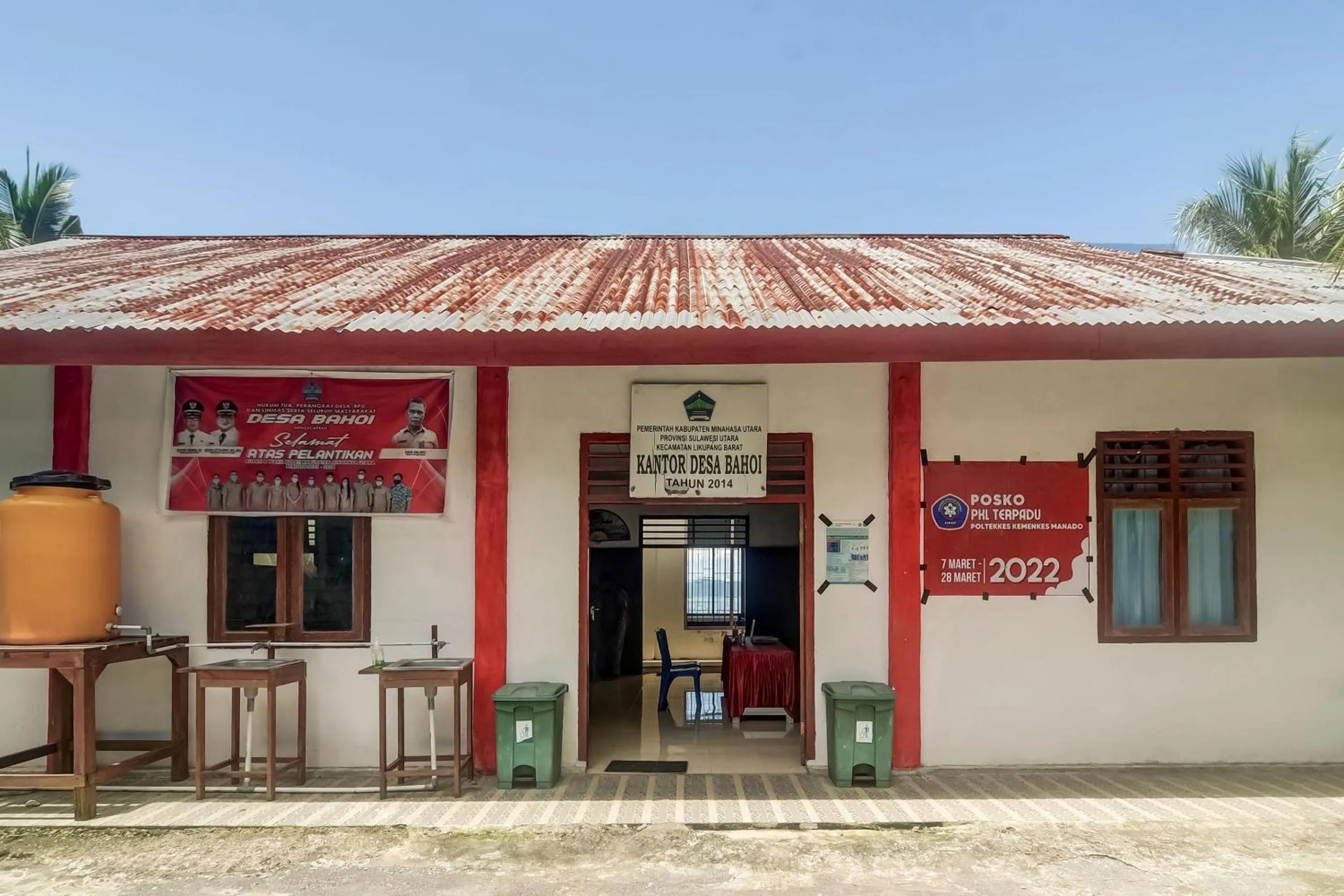 Facade/entrance in OYO Homes 91148 Homesstay Desa Wisata Bahoi Near Ekowisata Mangrove Desa Bahoi