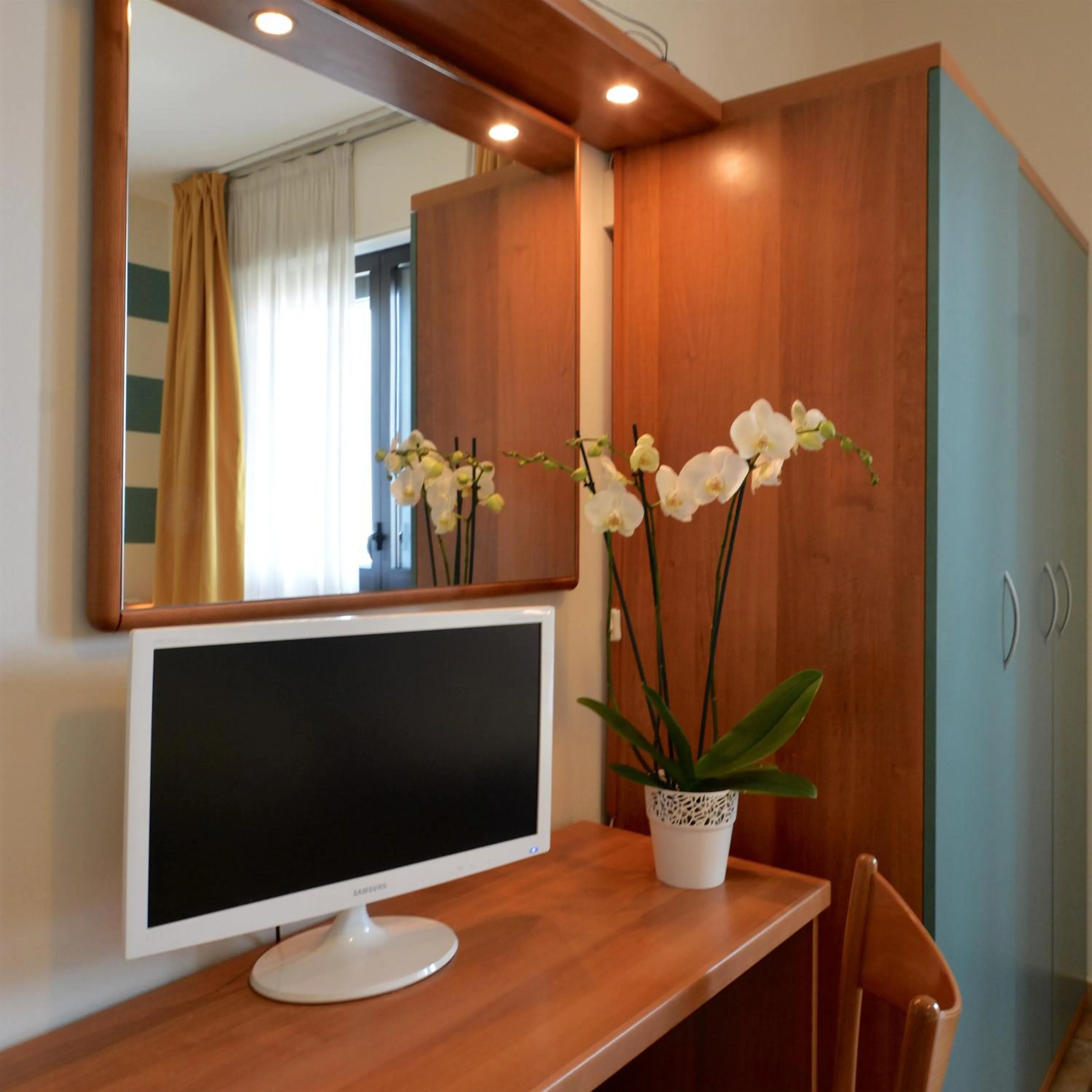 TV and multimedia in Astor Hotel