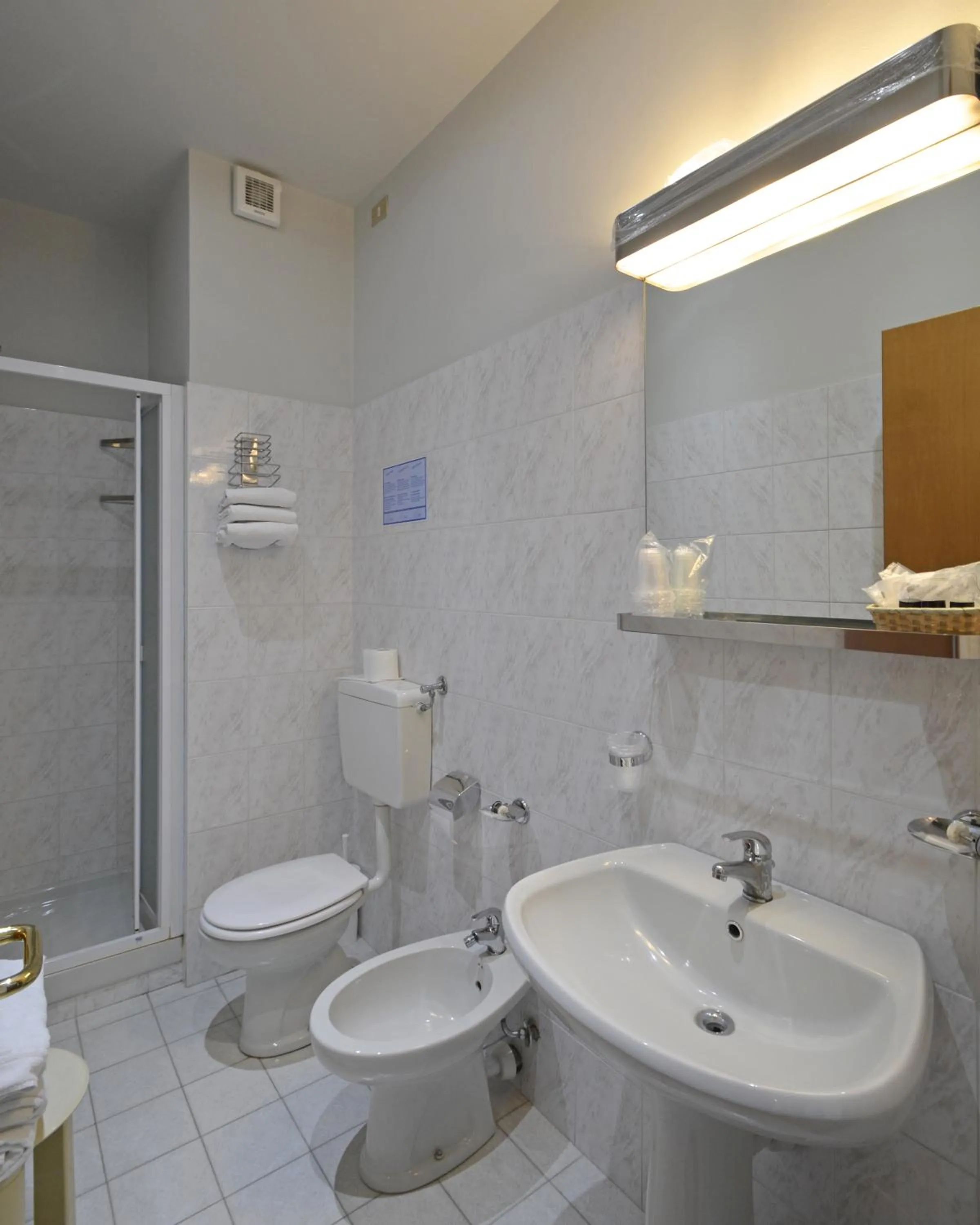 Bathroom in Astor Hotel