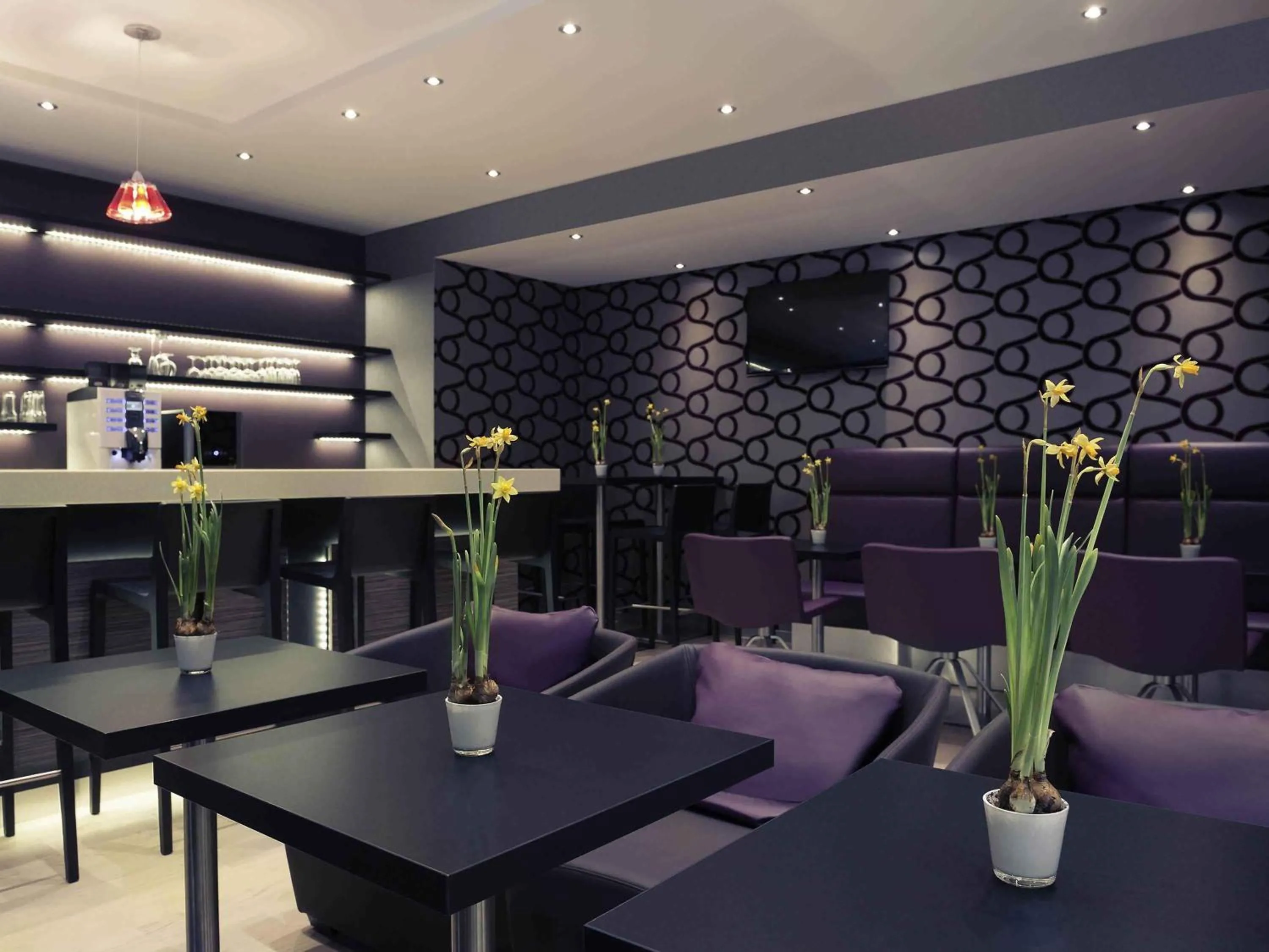 Lounge or bar in Mercure Hotel Brussels Centre Midi