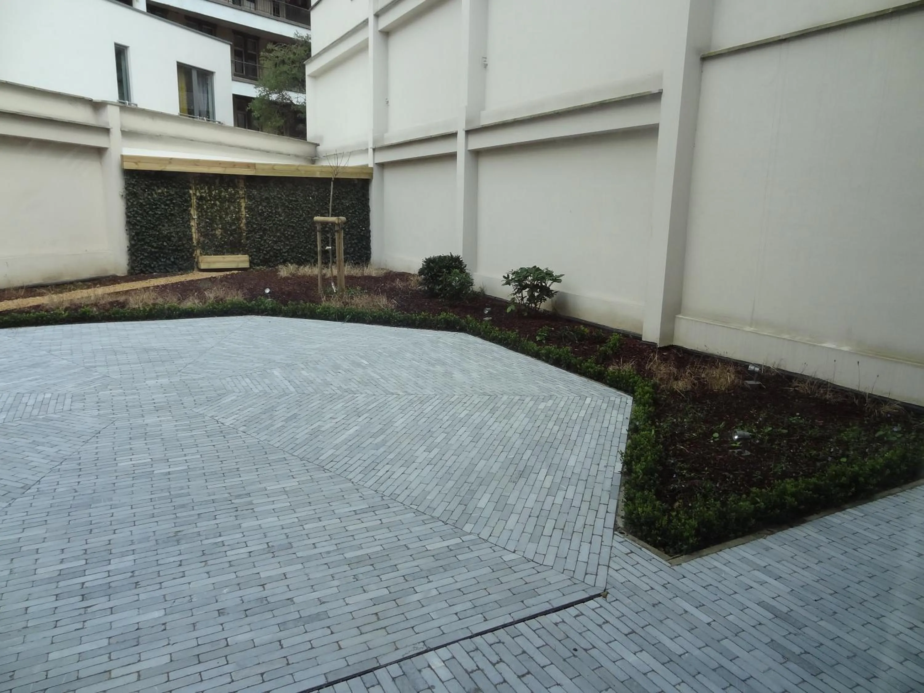 Area and facilities in Mercure Hotel Brussels Centre Midi