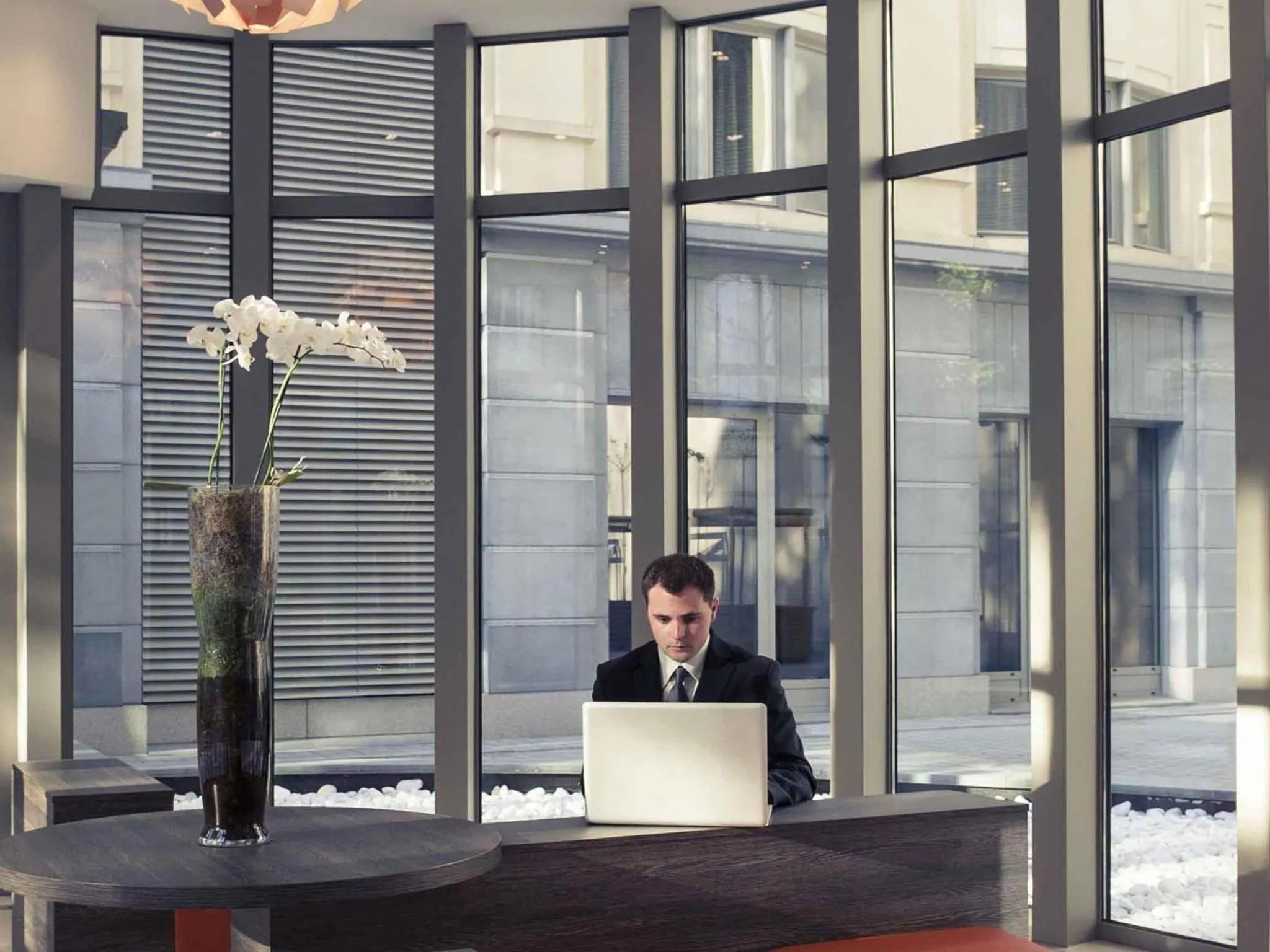 Lounge or bar in Mercure Hotel Brussels Centre Midi