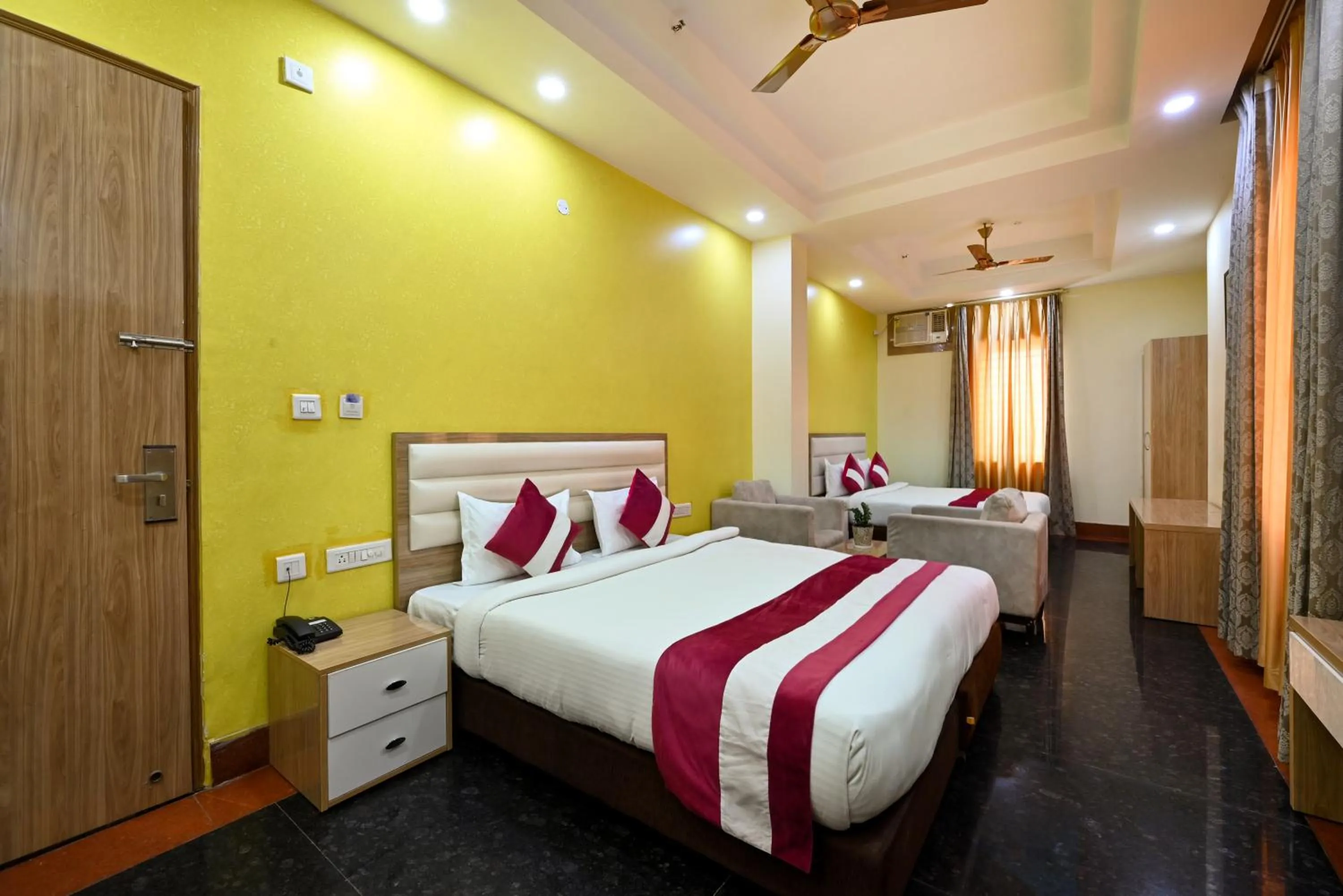 Photo of the whole room, Bed in Hotel SKS Grand Palace-Vrindāvan