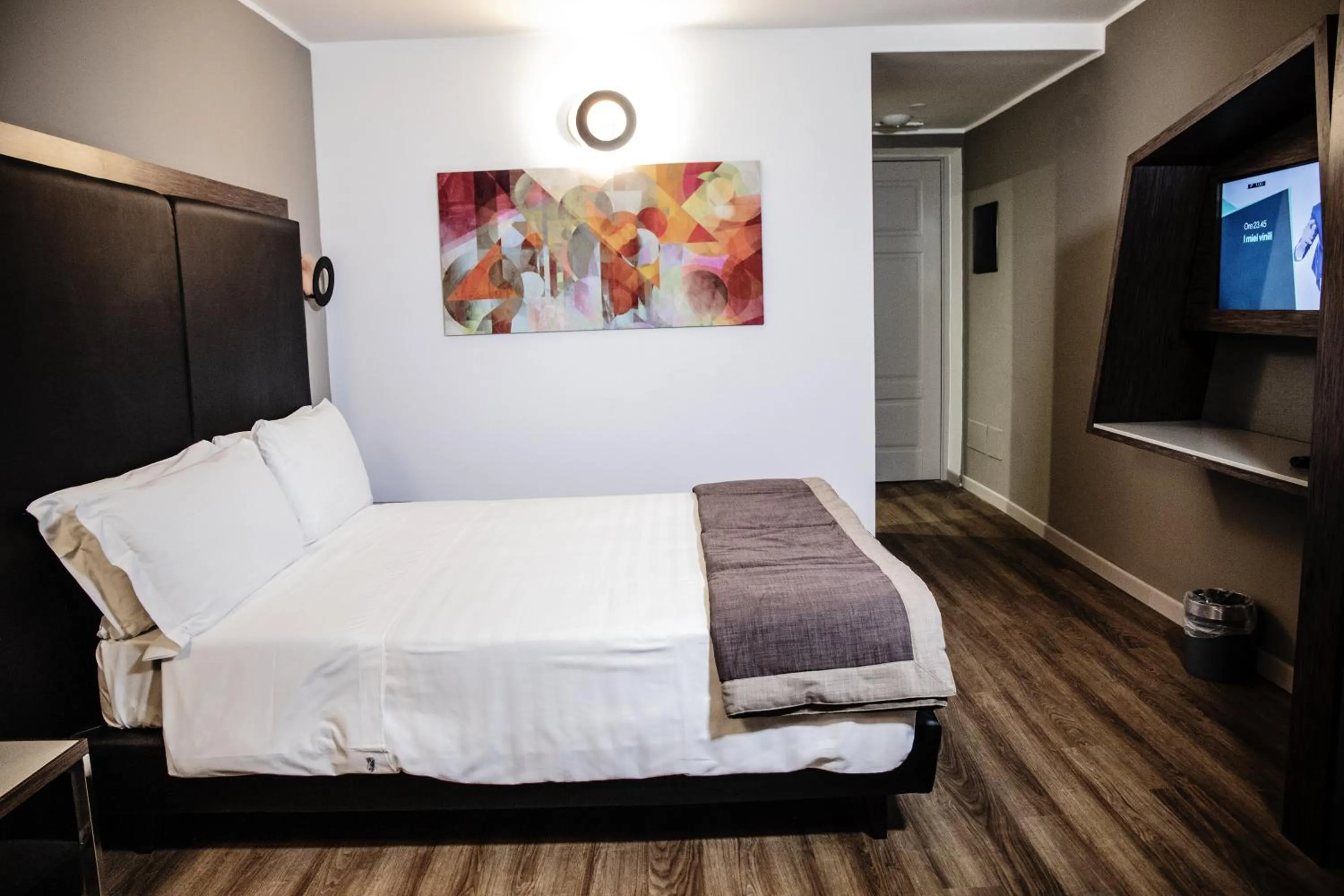 Photo of the whole room, Bed in Al Manthia Hotel - Gruppo Trevi Hotels